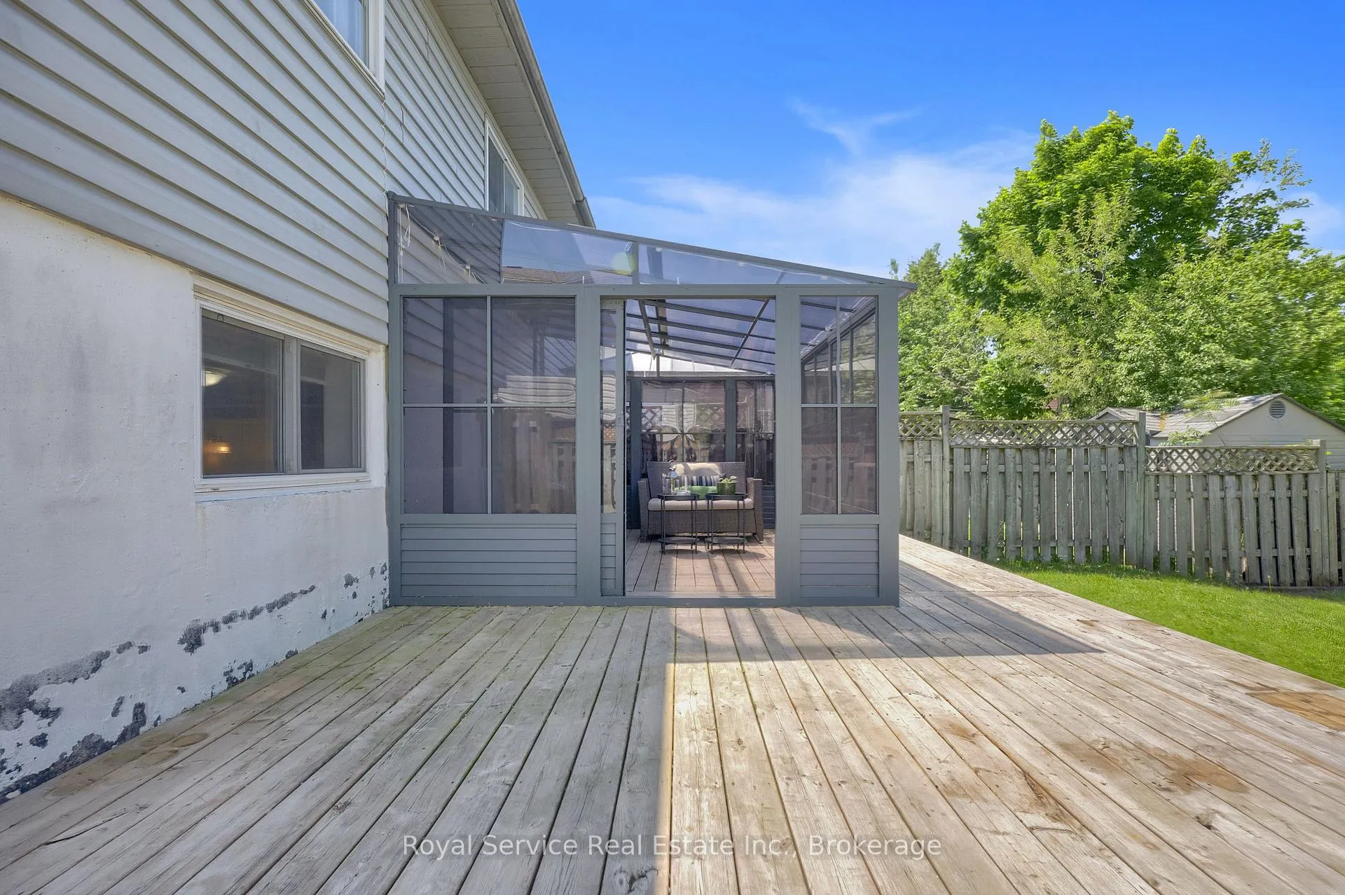Photo 33 of 58 John Scott Court, Clarington, Bowmanville — HOMEH