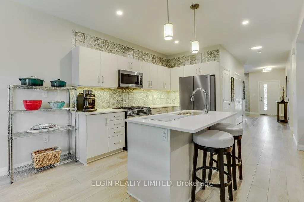 Photo 9 of 88 Rowe Avenue, South Huron, Exeter — HOMEH