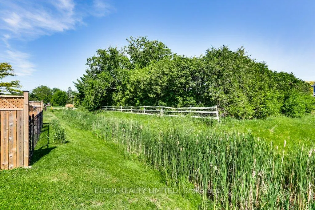 Photo 47 of 88 Rowe Avenue, South Huron, Exeter — HOMEH