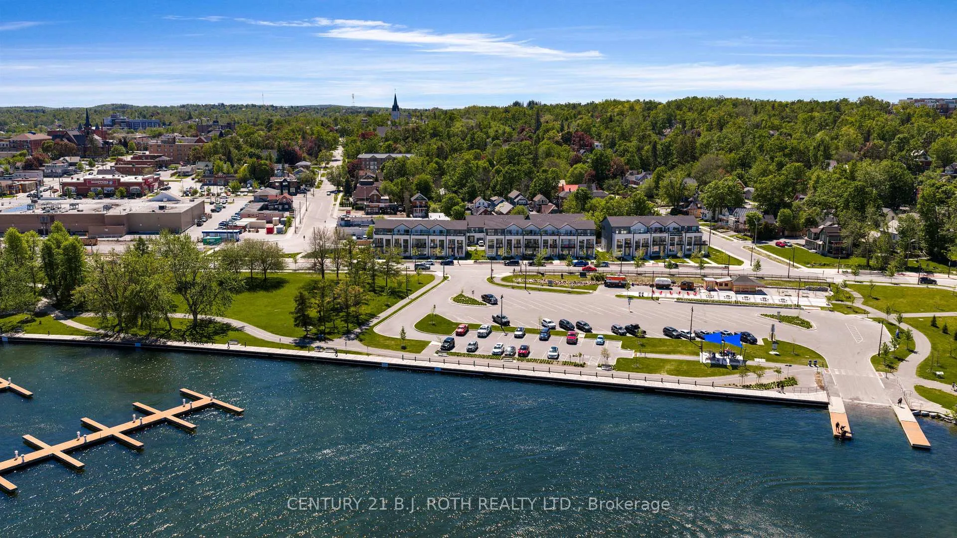 Photo 3 of 89 Lightfoot Drive, Orillia — HOMEH