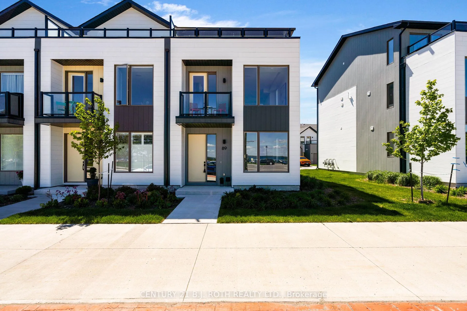 Photo 5 of 89 Lightfoot Drive, Orillia — HOMEH