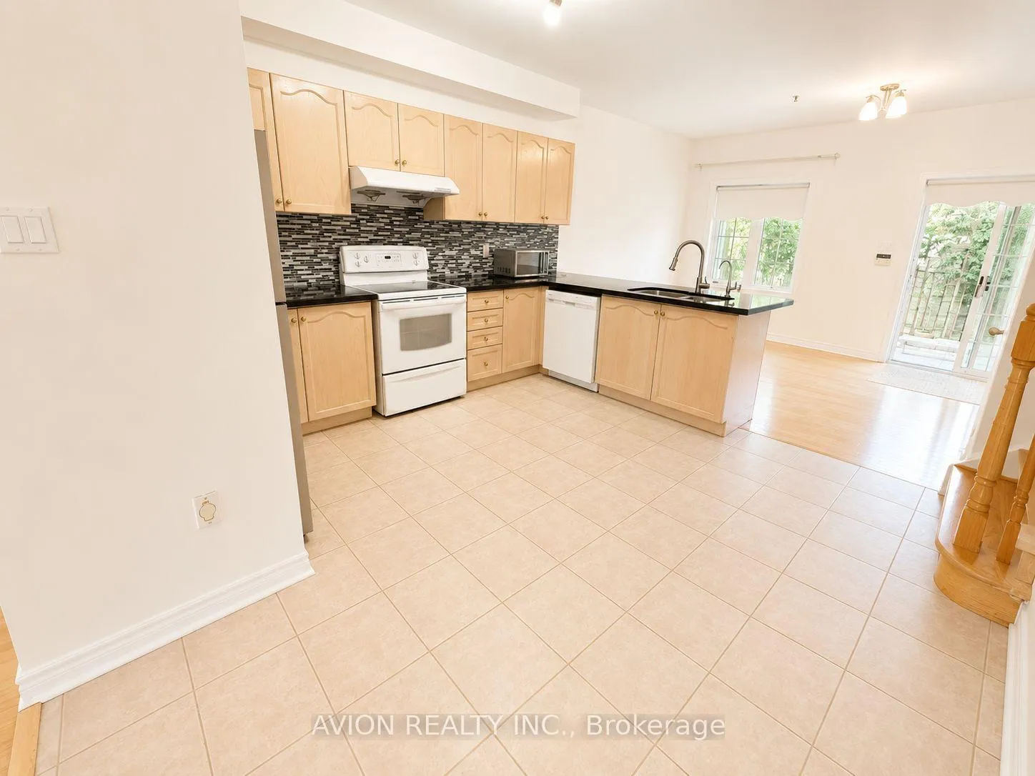 Photo 2 of 9 Riverlands Avenue, Markham, Cornell — HOMEH