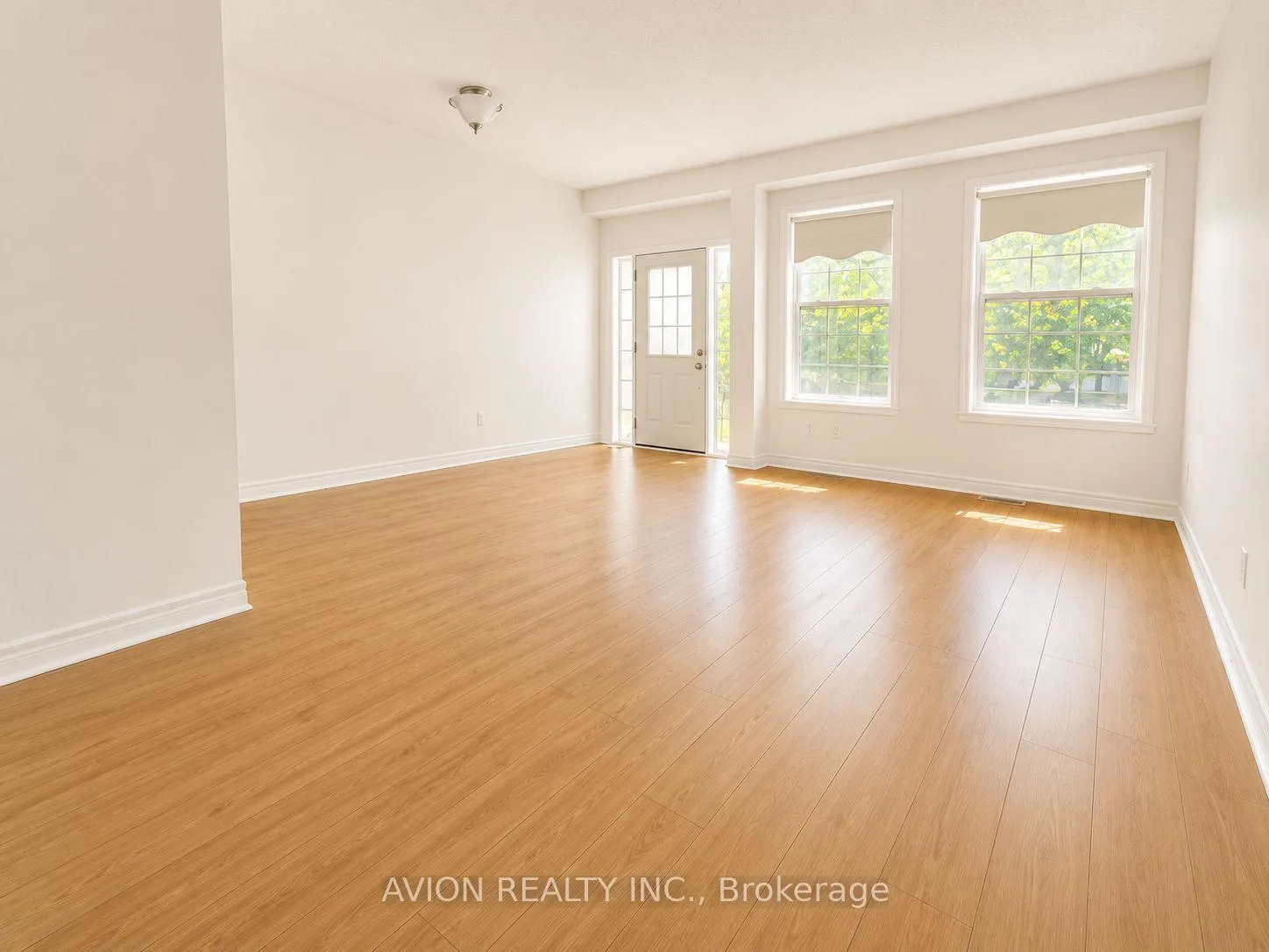 Photo 6 of 9 Riverlands Avenue, Markham, Cornell — HOMEH