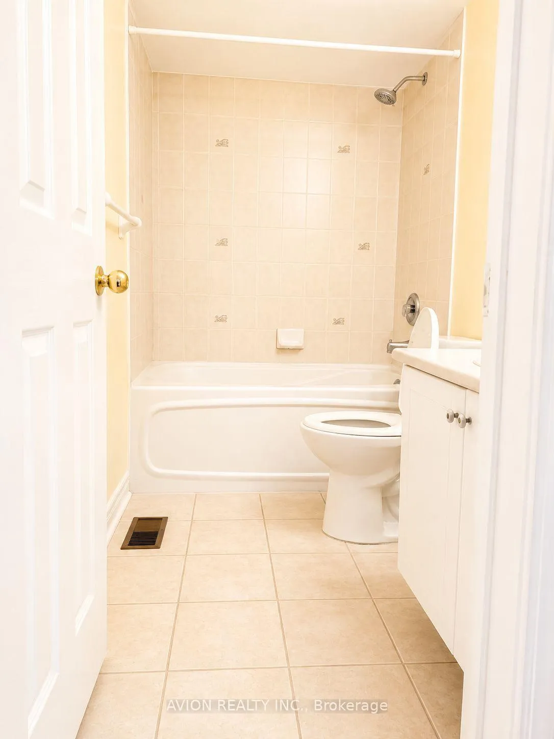 Photo 8 of 9 Riverlands Avenue, Markham, Cornell — HOMEH