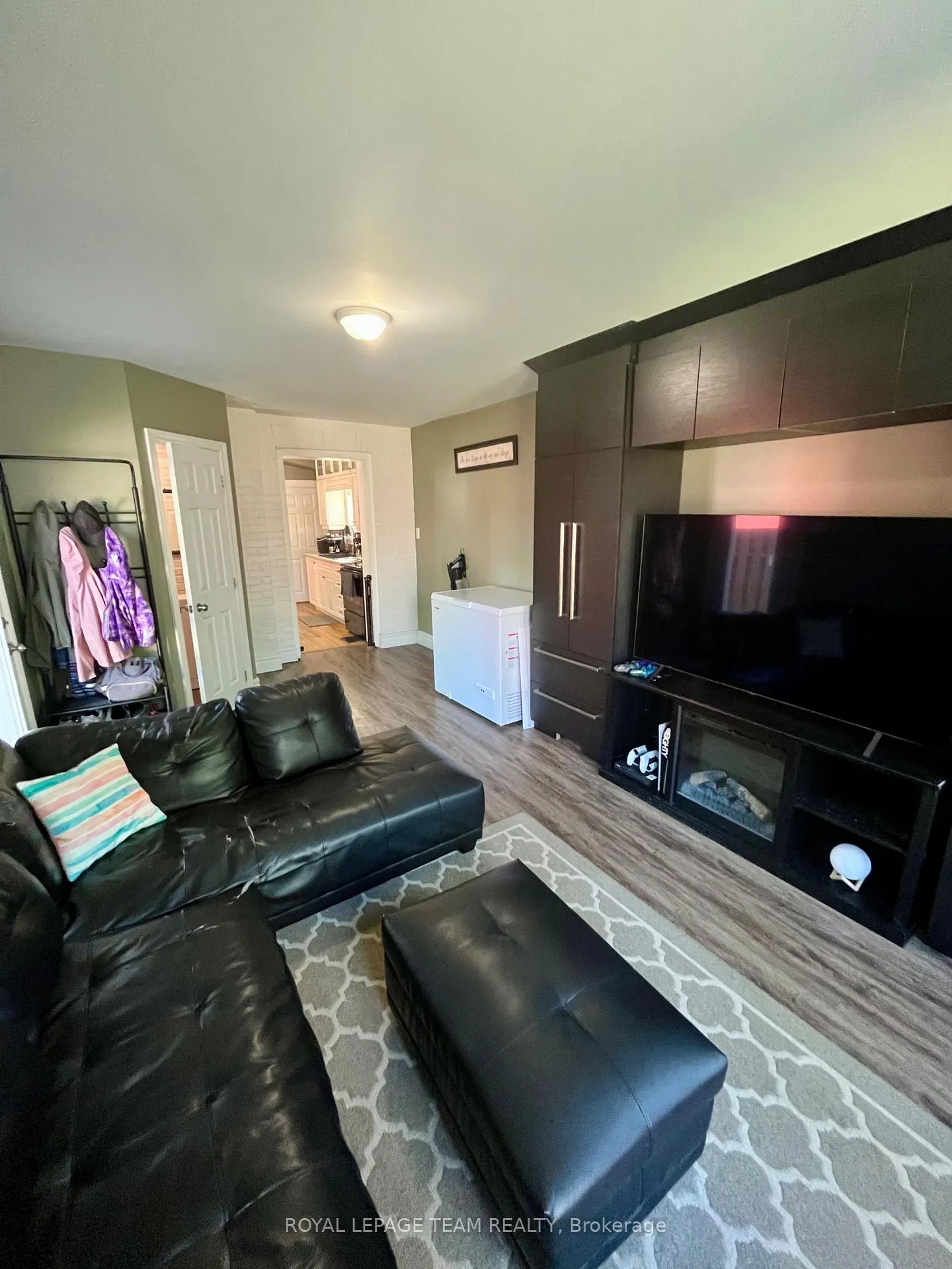 Photo 15 of 71 Argyle Street N, Renfrew — HOMEH