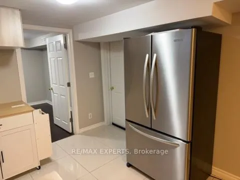 Photo 5 of 182 Timber Lane, Vaughan, East Woodbridge — HOMEH