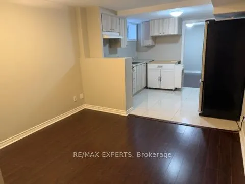 Photo 7 of 182 Timber Lane, Vaughan, East Woodbridge — HOMEH