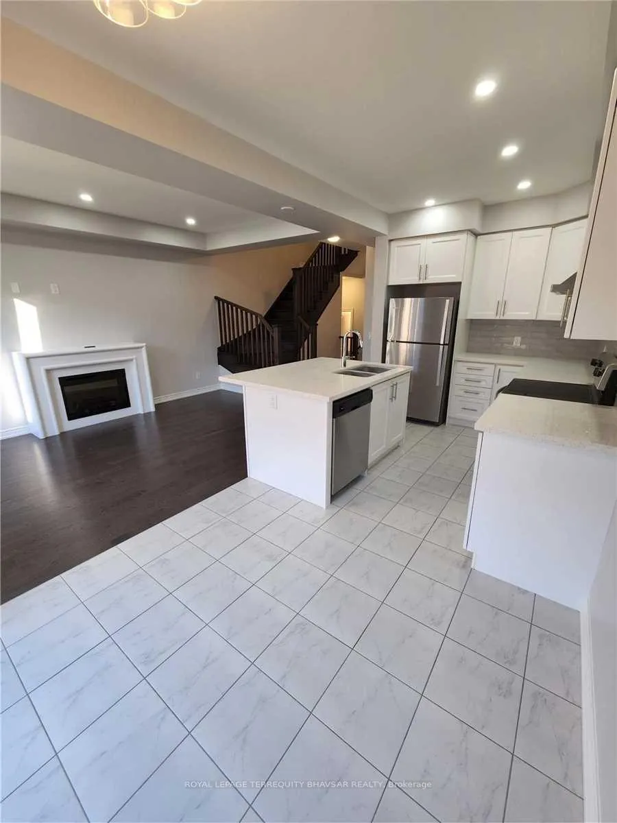 Photo 8 of 34 Stonehill Avenue, Kitchener, Huron Park — HOMEH