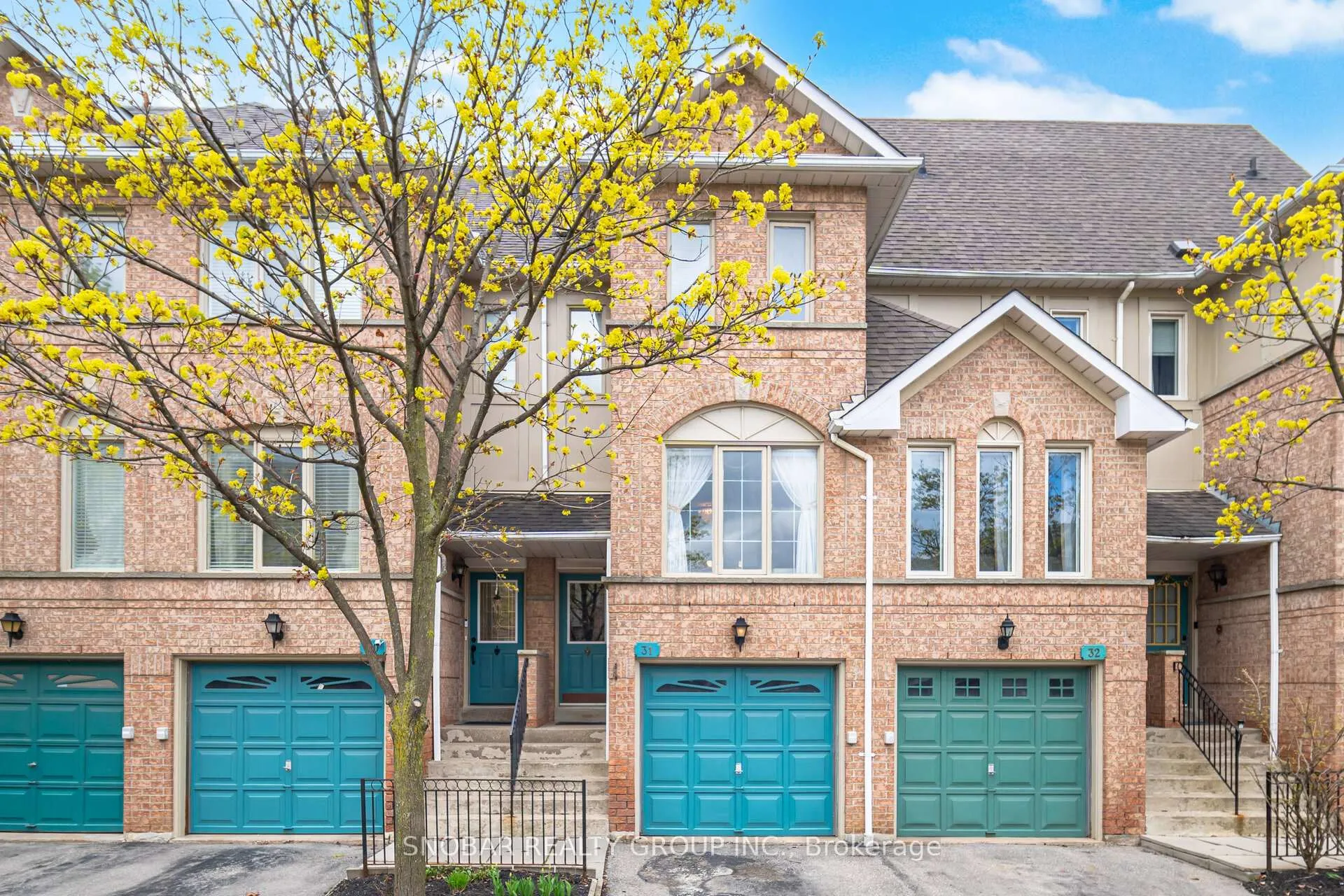 Photo 1 of Unit 31, 1050 Bristol Road W, Mississauga, East Credit — HOMEH