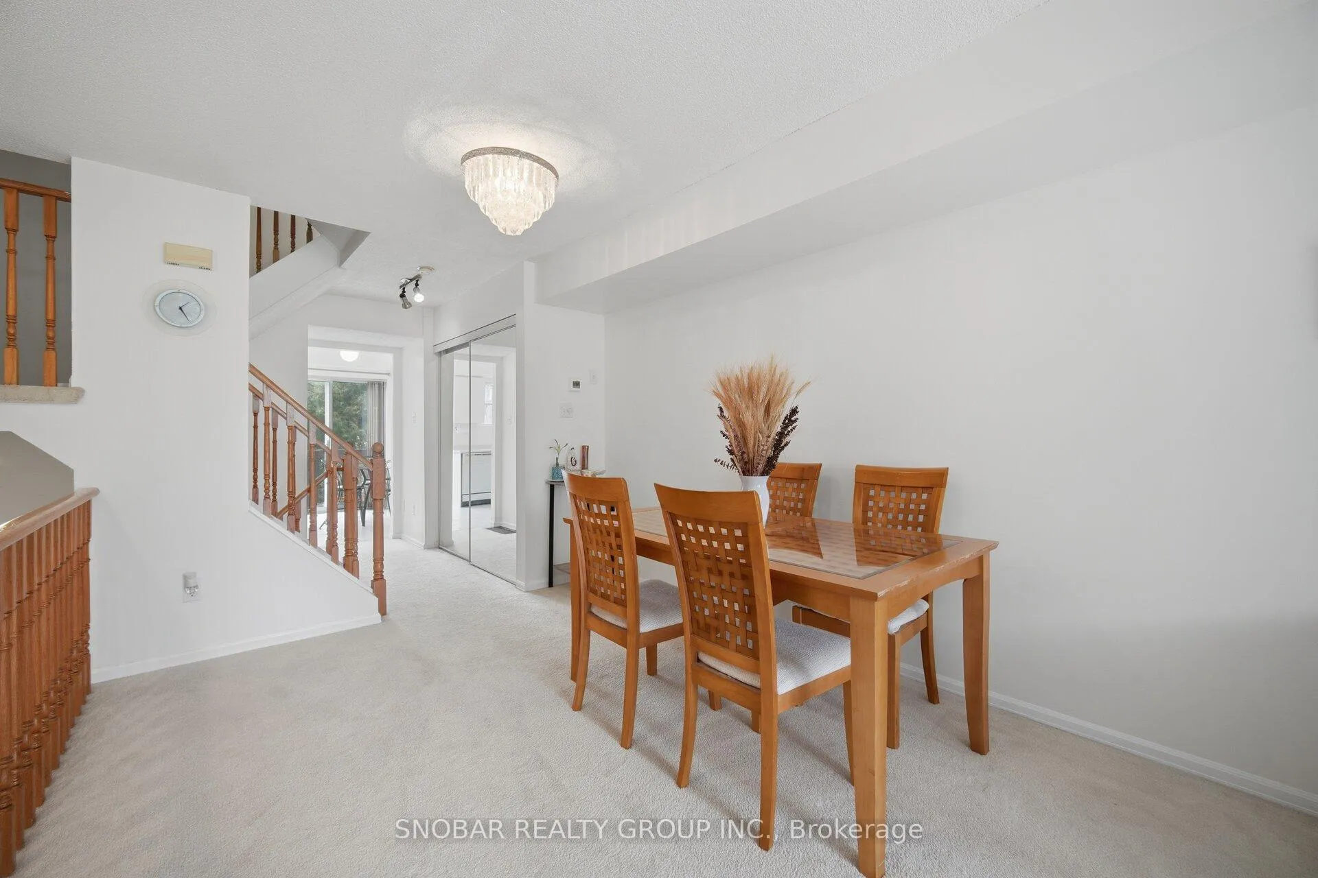 Photo 4 of Unit 31, 1050 Bristol Road W, Mississauga, East Credit — HOMEH