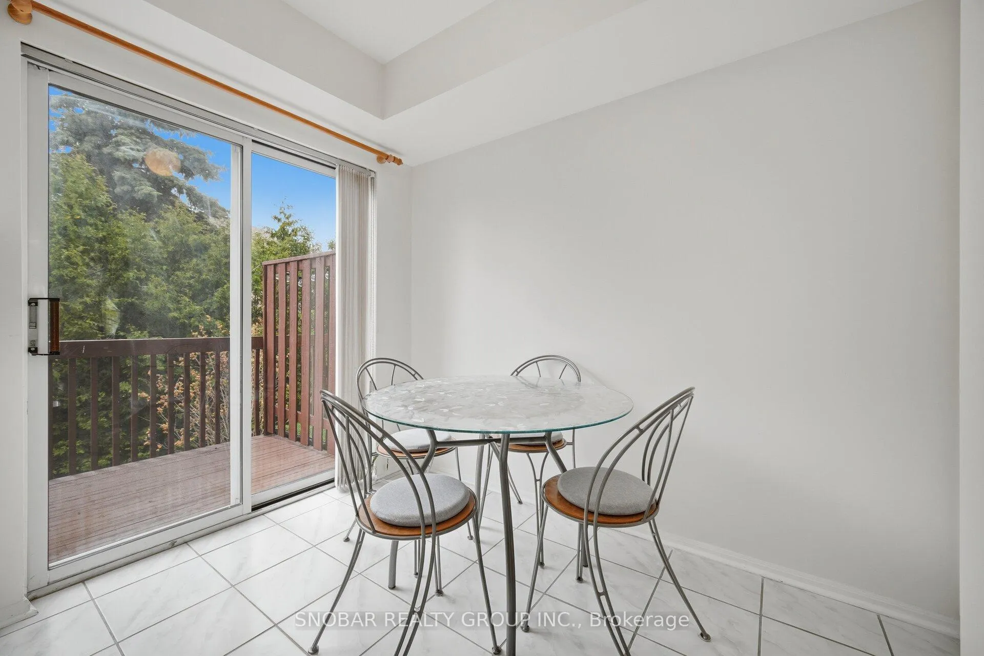 Photo 9 of Unit 31, 1050 Bristol Road W, Mississauga, East Credit — HOMEH