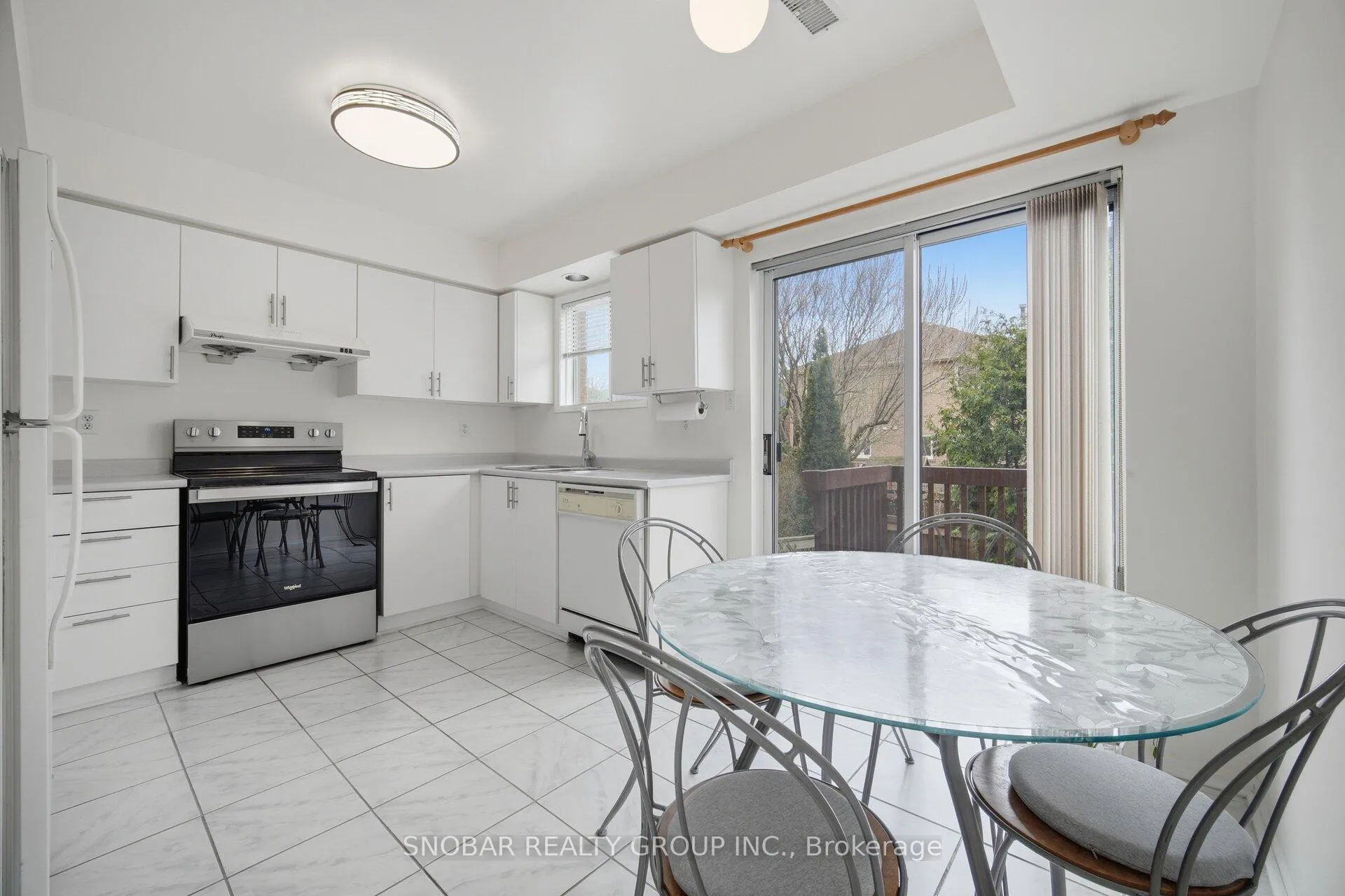 Photo 10 of Unit 31, 1050 Bristol Road W, Mississauga, East Credit — HOMEH