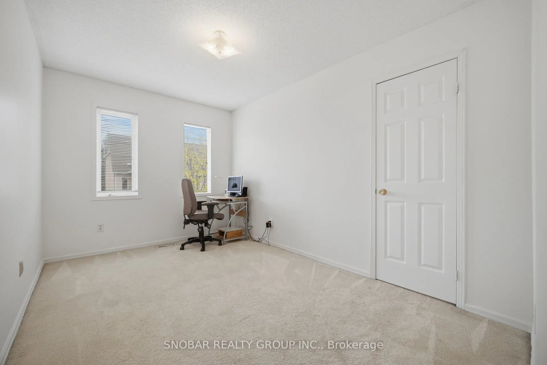 Photo 13 of Unit 31, 1050 Bristol Road W, Mississauga, East Credit — HOMEH