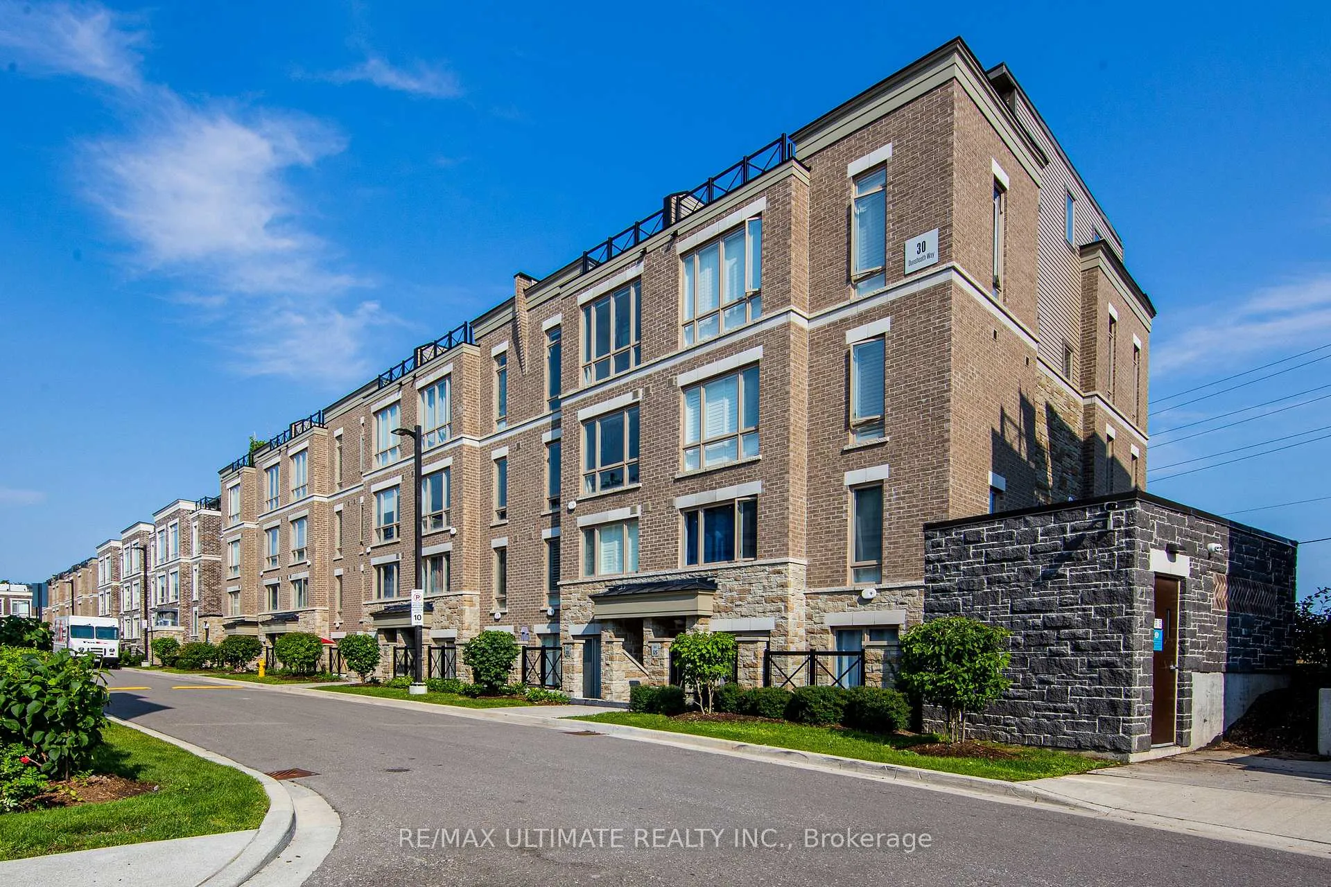 Photo 1 of Unit 512, 30 Dunsheath Way, Markham, Cornell — HOMEH