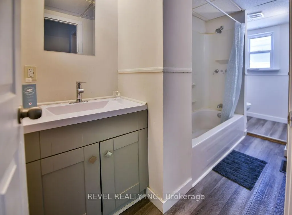 Photo 10 of 223 Cedar Street N, Timmins, TNE - Central — HOMEH