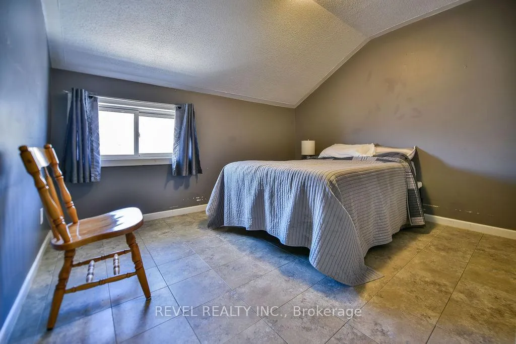 Photo 23 of 223 Cedar Street N, Timmins, TNE - Central — HOMEH