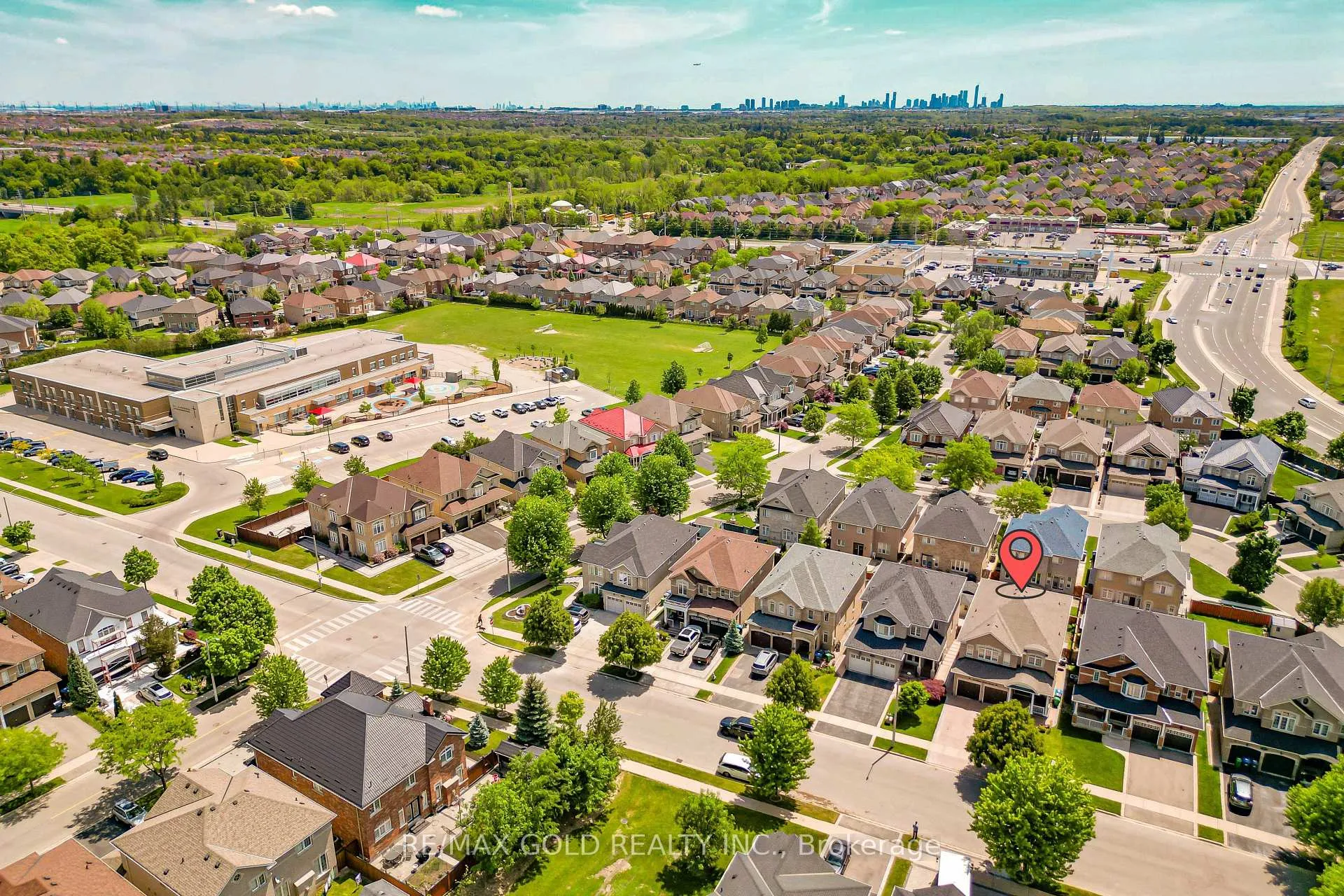 Photo 3 of 96 Olivia Marie Road, Brampton, Bram West — HOMEH