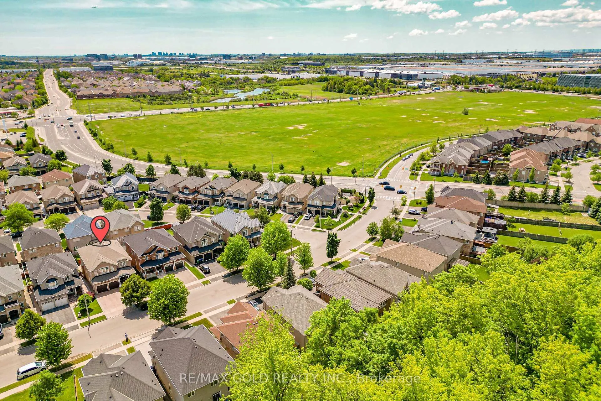 Photo 5 of 96 Olivia Marie Road, Brampton, Bram West — HOMEH