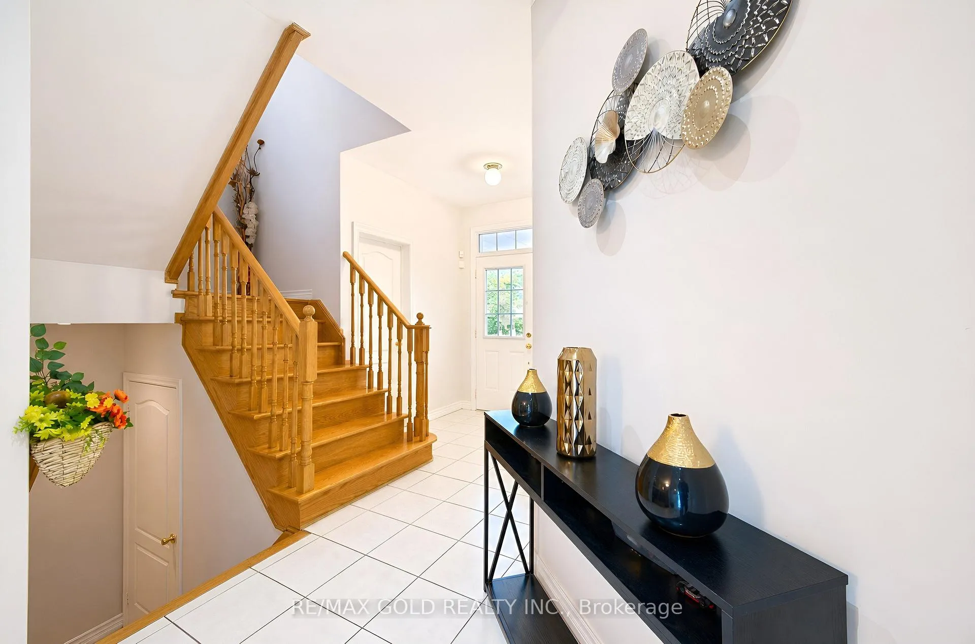 Photo 6 of 96 Olivia Marie Road, Brampton, Bram West — HOMEH