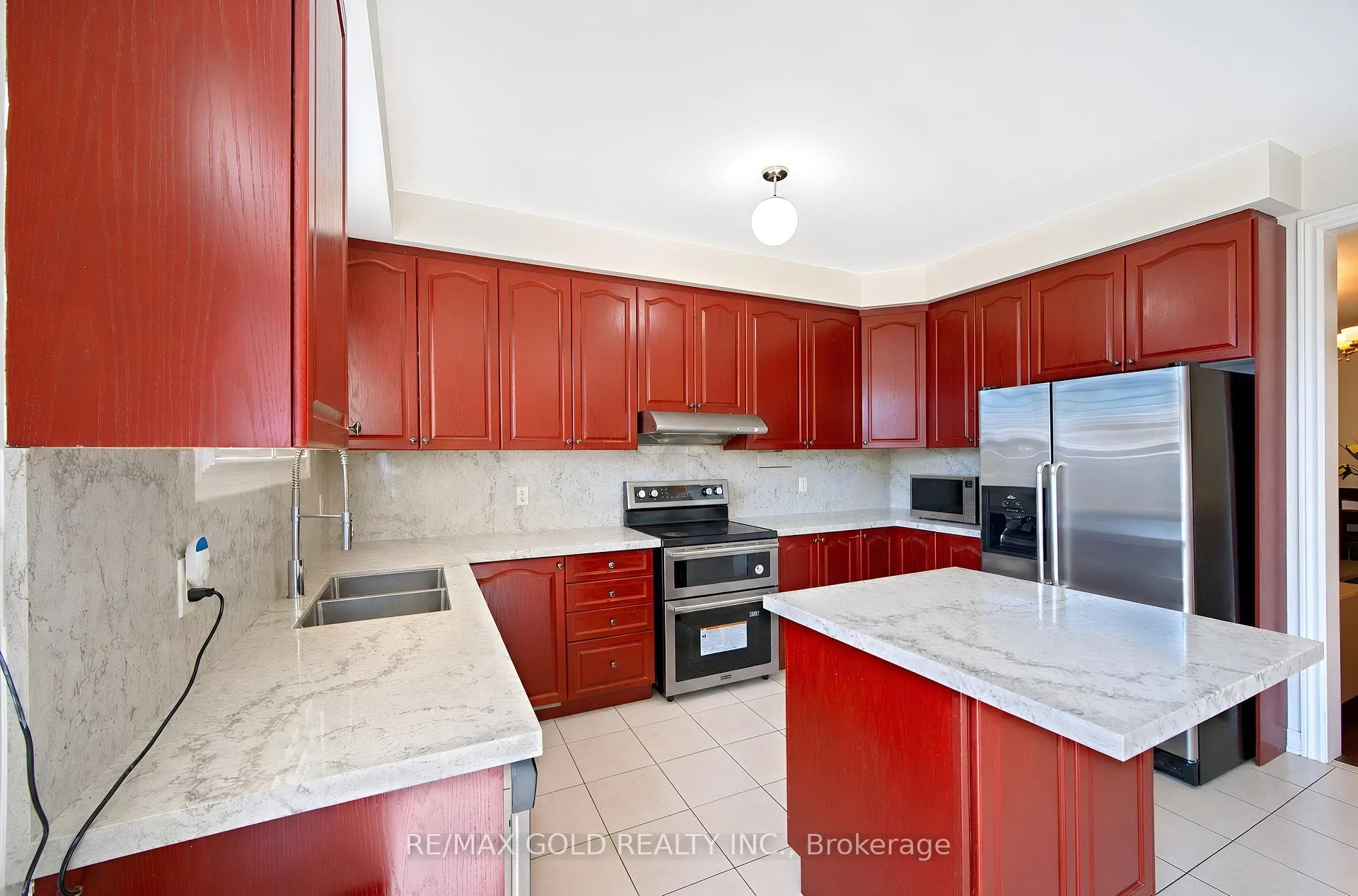 Photo 20 of 96 Olivia Marie Road, Brampton, Bram West — HOMEH