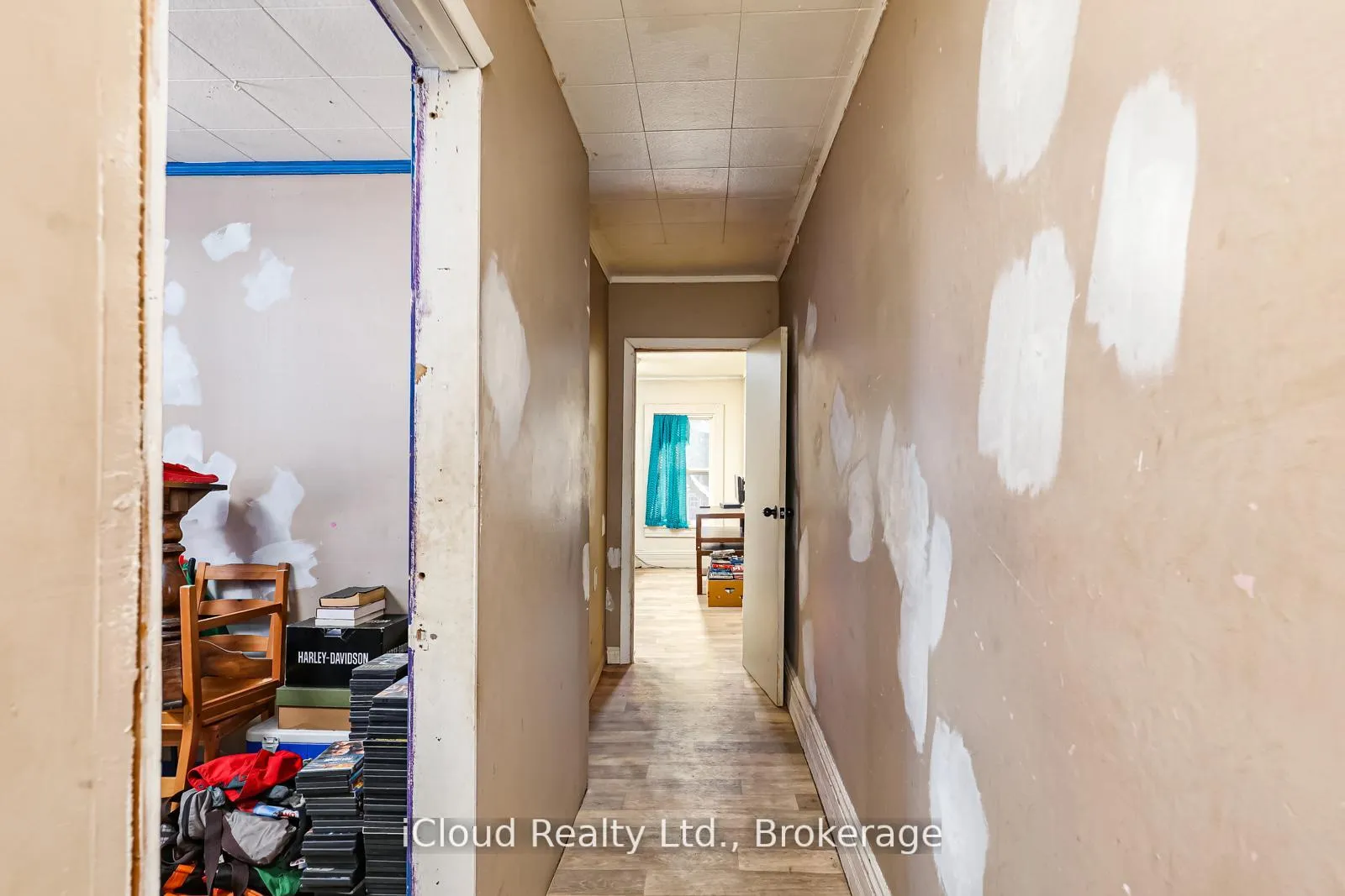 Photo 10 of 1085 3rd A Avenue E, Owen Sound — HOMEH
