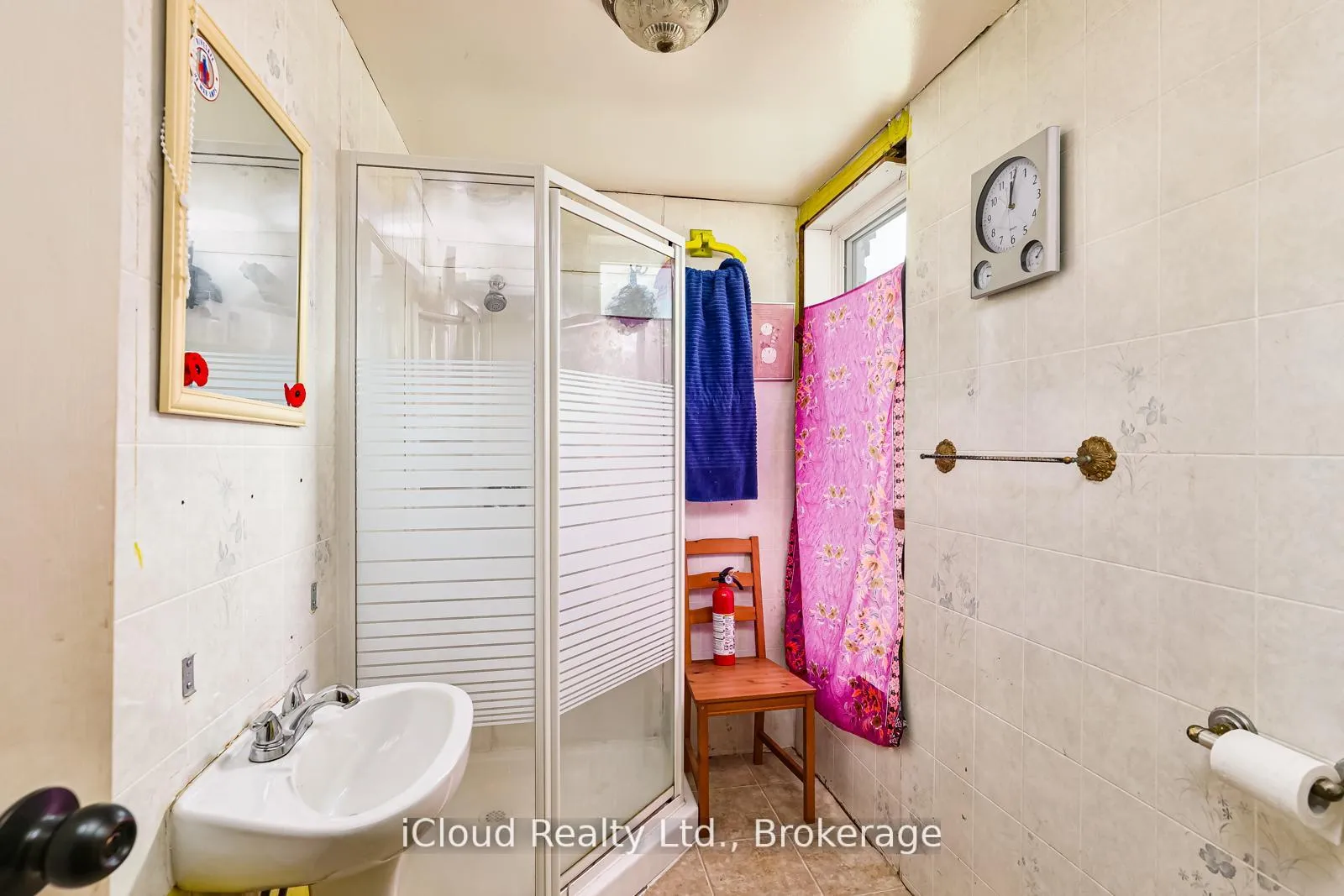 Photo 12 of 1085 3rd A Avenue E, Owen Sound — HOMEH