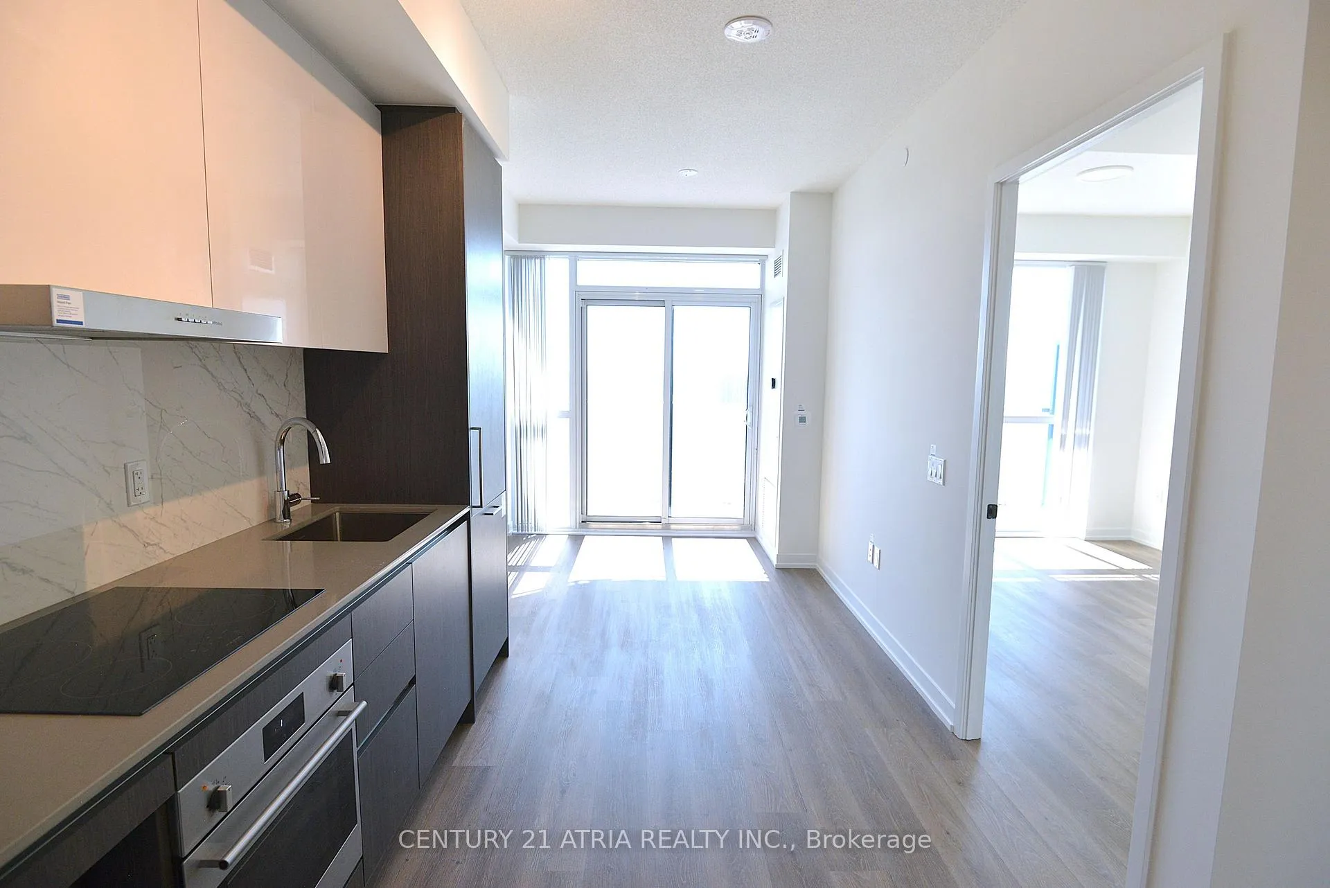 Photo 6 of Unit 3807, 225 Commerce Street, Vaughan, Vaughan Corporate Centre — HOMEH