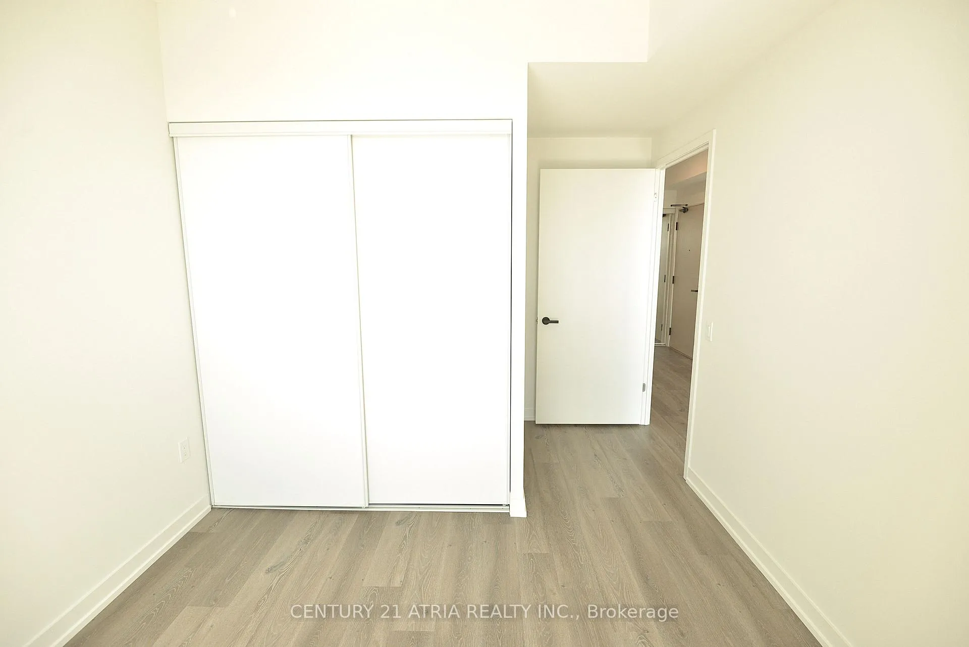 Photo 13 of Unit 3807, 225 Commerce Street, Vaughan, Vaughan Corporate Centre — HOMEH