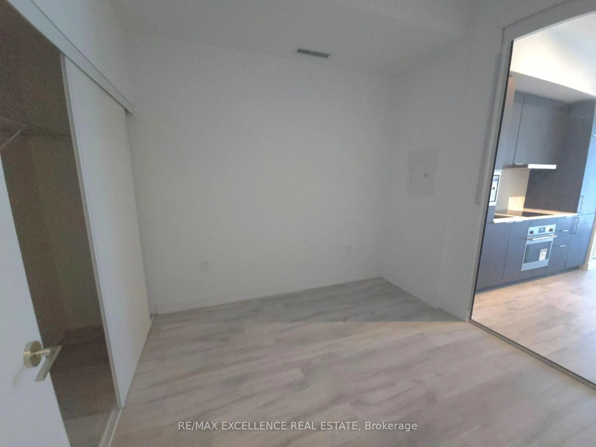 Photo 18 of Unit S617, 8 Olympic Garden Drive, North York, Newtonbrook East — HOMEH
