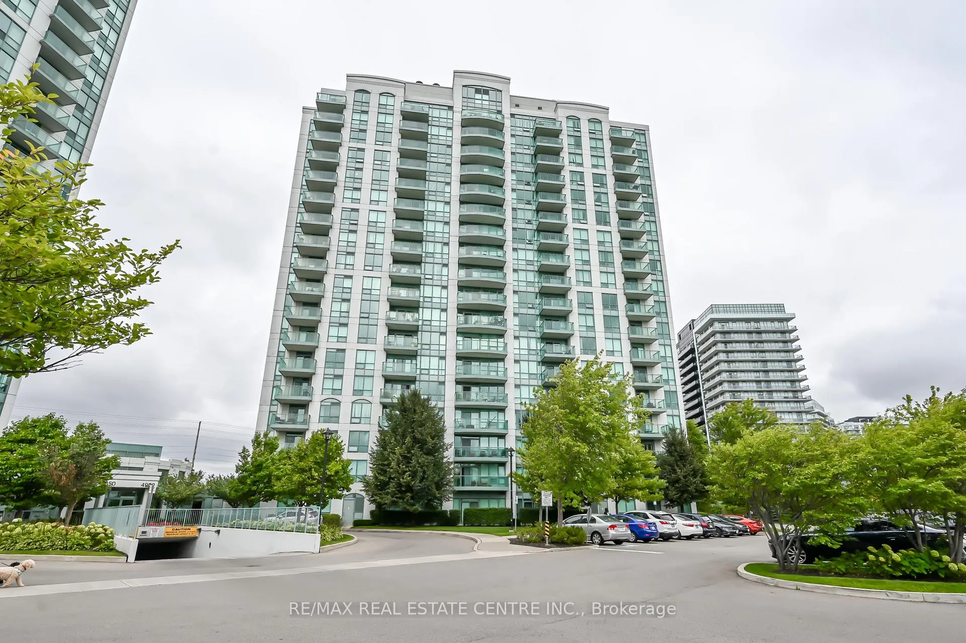 Front of Unit 1611, 4900 Glen Erin Drive