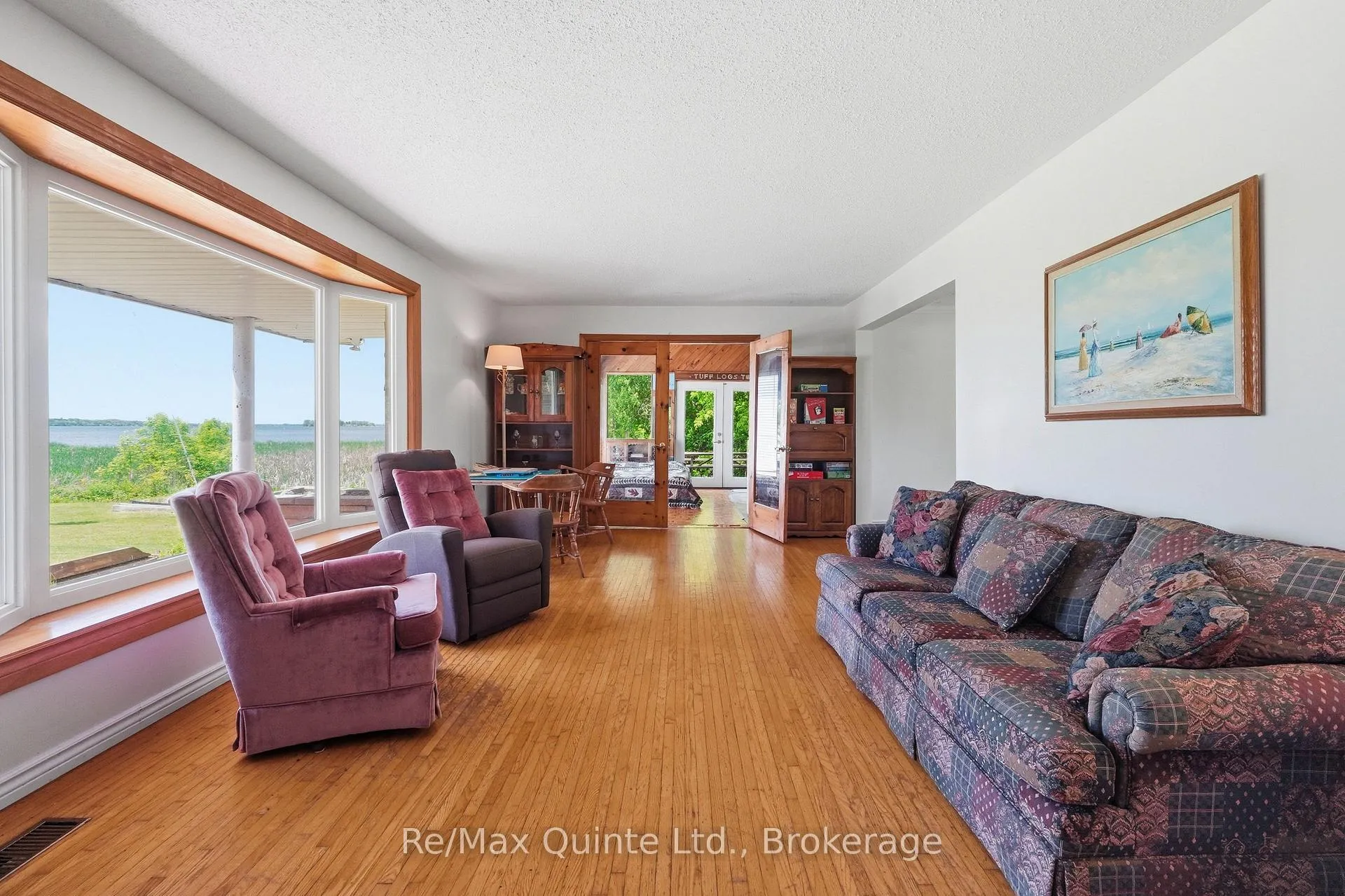 Photo 6 of 106 Baylea Drive, Quinte West, Sidney Ward — HOMEH