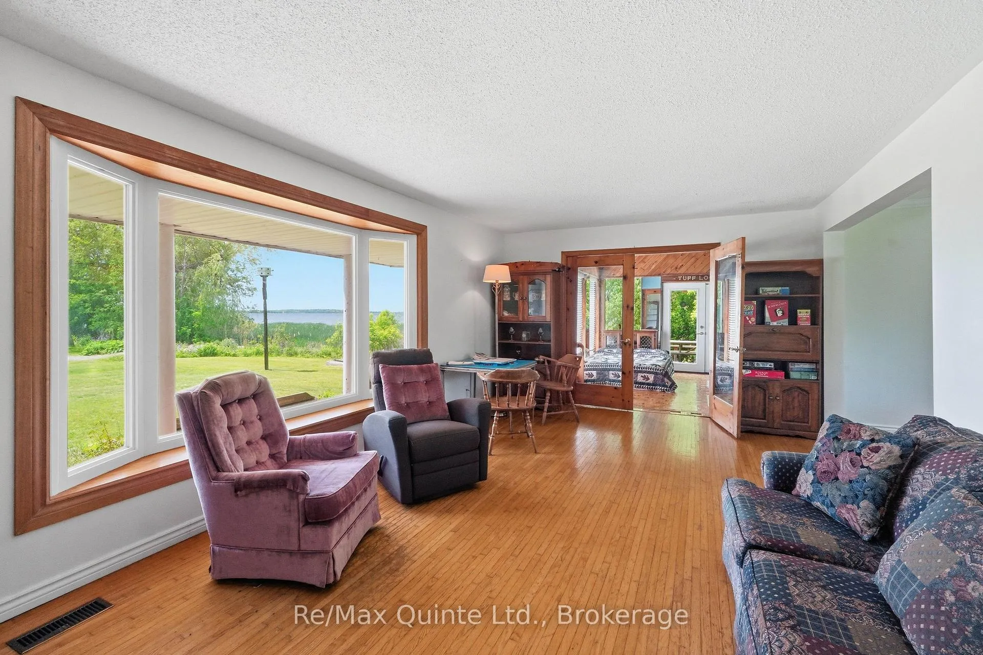 Photo 7 of 106 Baylea Drive, Quinte West, Sidney Ward — HOMEH