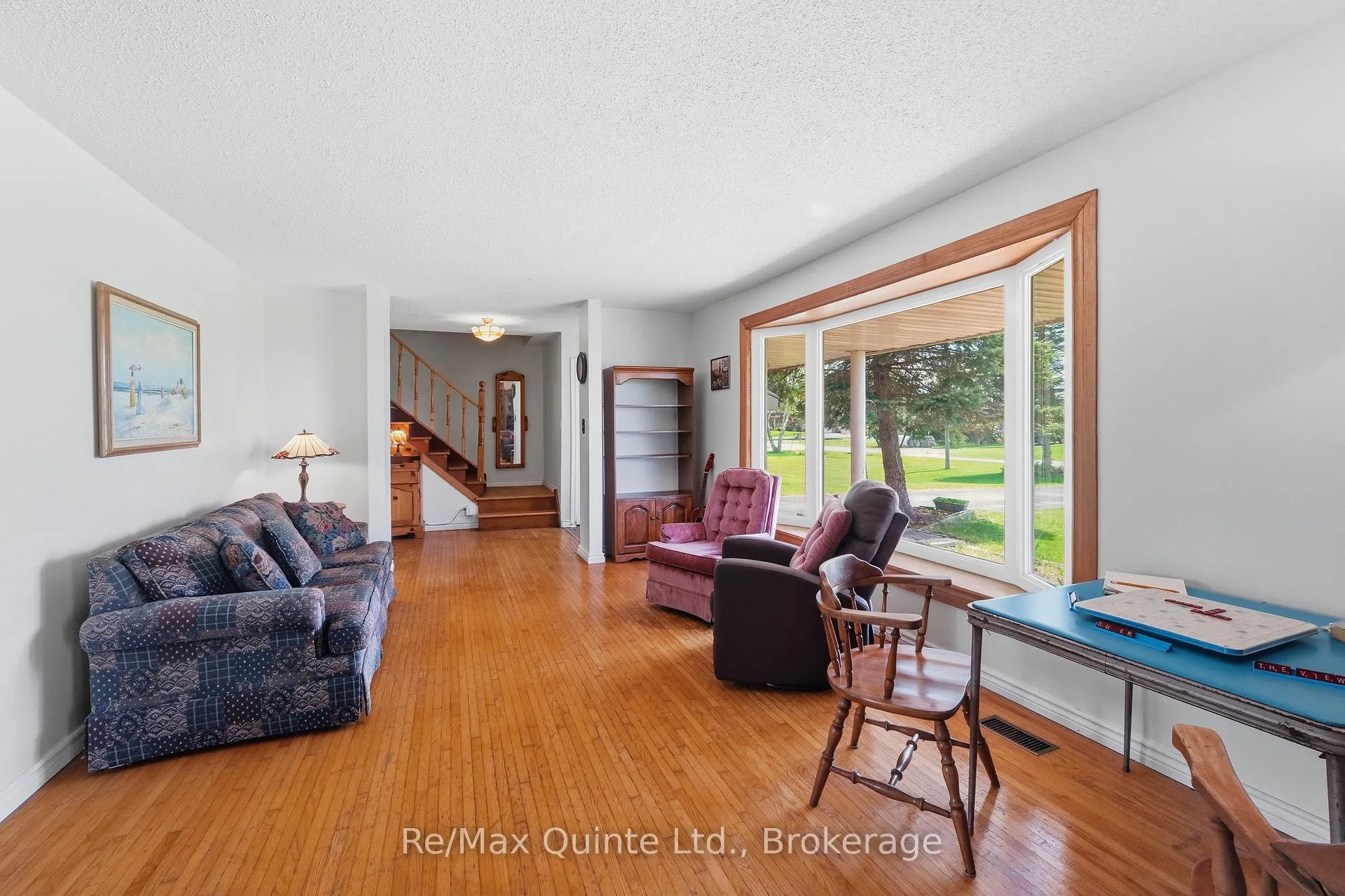 Photo 8 of 106 Baylea Drive, Quinte West, Sidney Ward — HOMEH