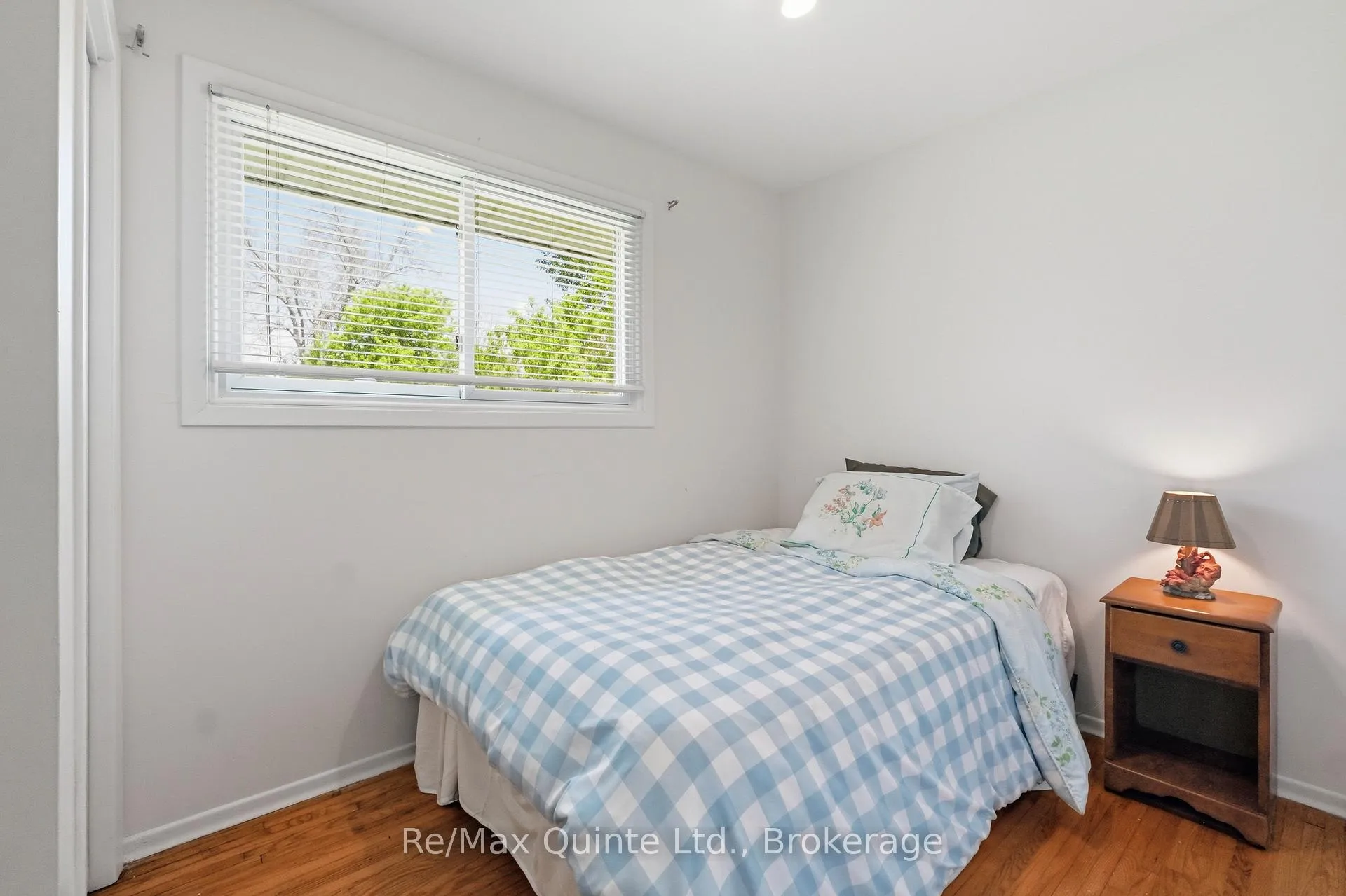 Photo 24 of 106 Baylea Drive, Quinte West, Sidney Ward — HOMEH