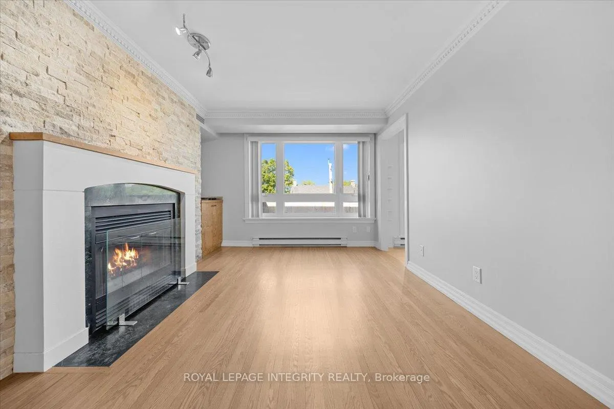 Photo 6 of Unit PH5, 939 North River Road, Ottawa, Overbrook — HOMEH