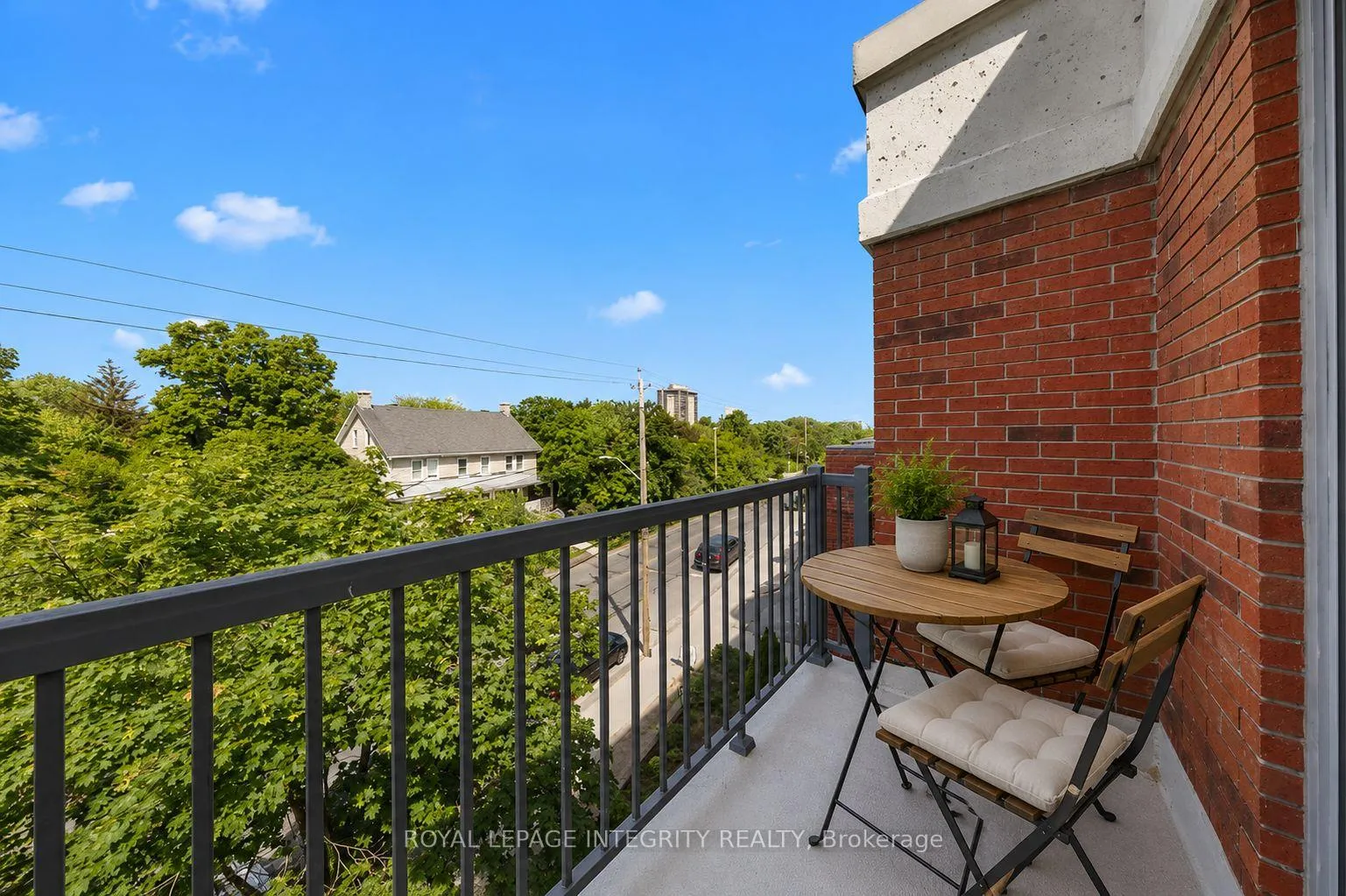 Photo 25 of Unit PH5, 939 North River Road, Ottawa, Overbrook — HOMEH