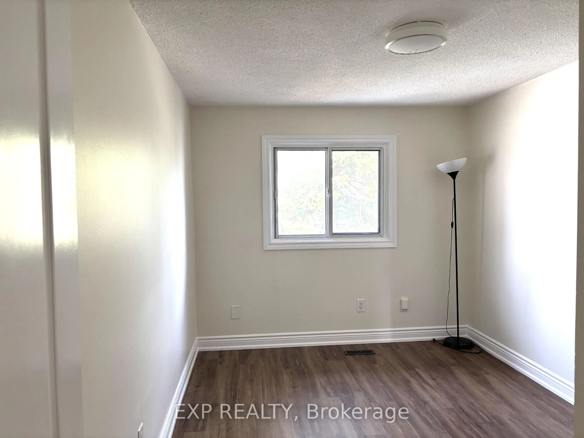 Photo 20 of 5 Thunder Grove, Scarborough, Agincourt North — HOMEH