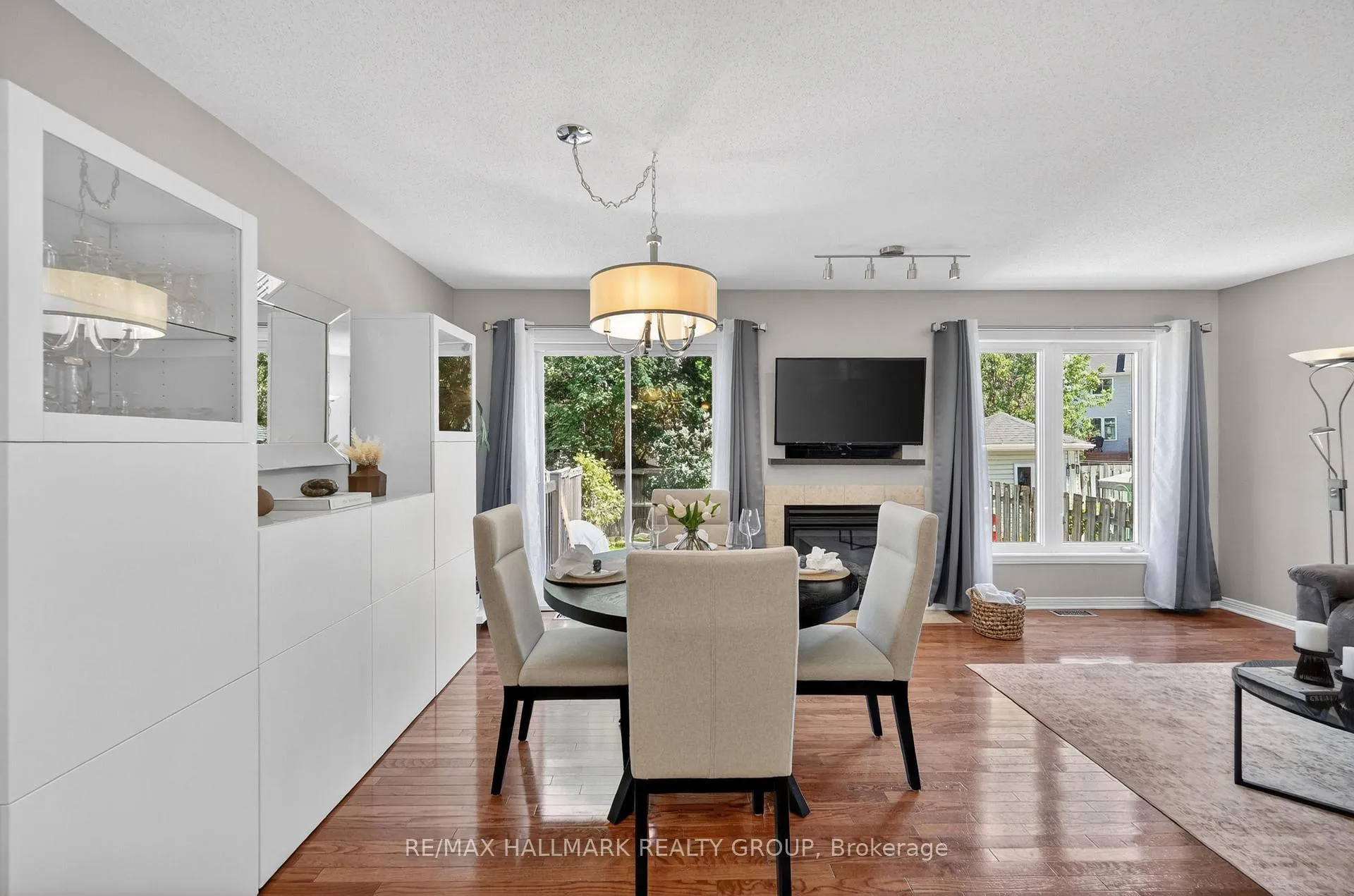 Photo 9 of 968 Lucille Way, Ottawa, Notting Hill/Summerside — HOMEH