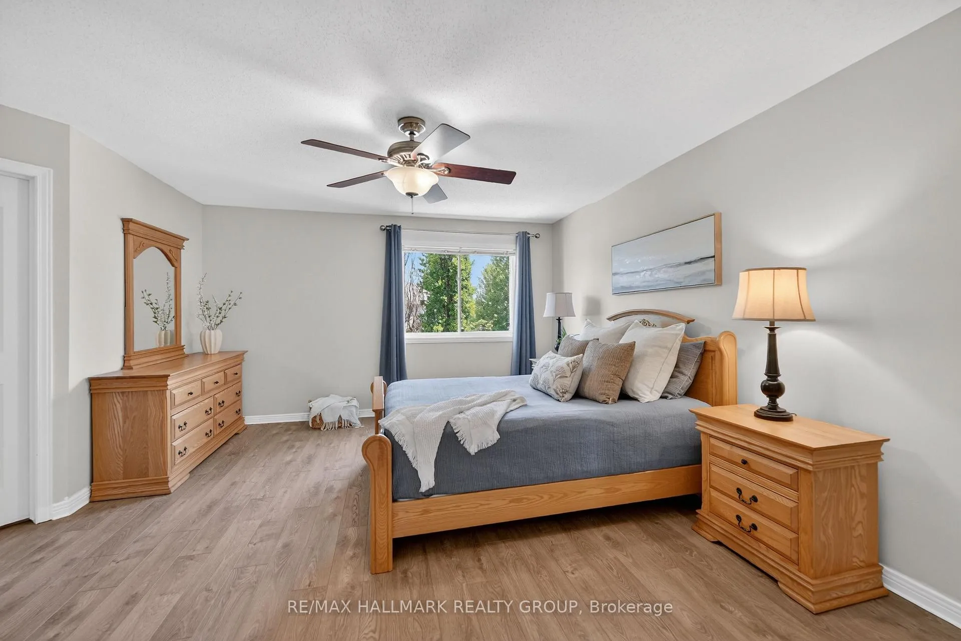 Photo 15 of 968 Lucille Way, Ottawa, Notting Hill/Summerside — HOMEH