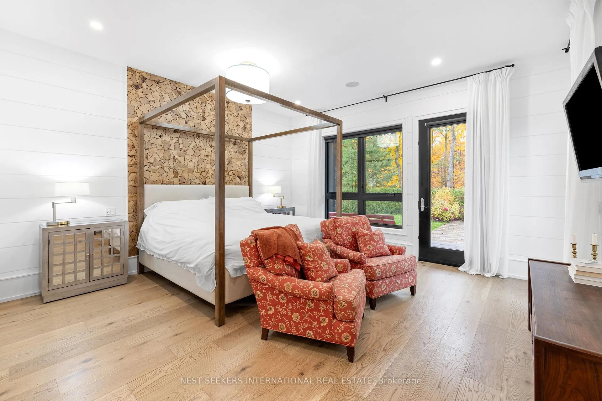 Photo 17 of 11 Sibbald Crescent, Georgina, Sutton & Jackson's Point — HOMEH