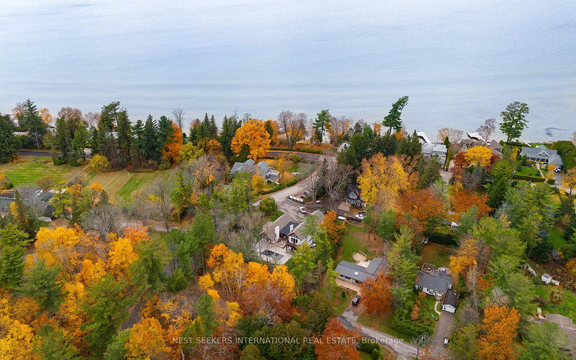 Photo 41 of 11 Sibbald Crescent, Georgina, Sutton & Jackson's Point — HOMEH
