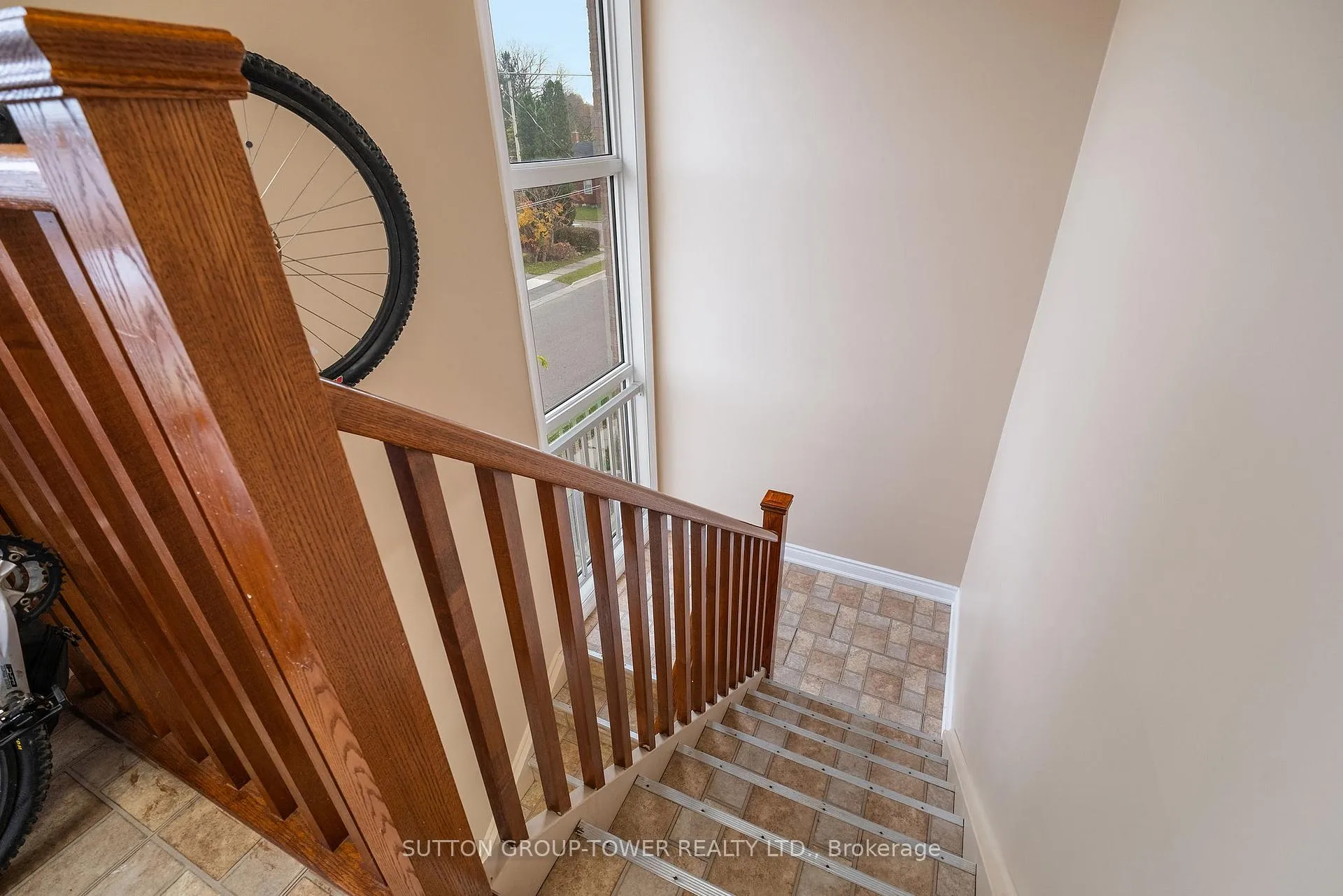 Photo 23 of 750 Albert Street, Oshawa, Lakeview — HOMEH