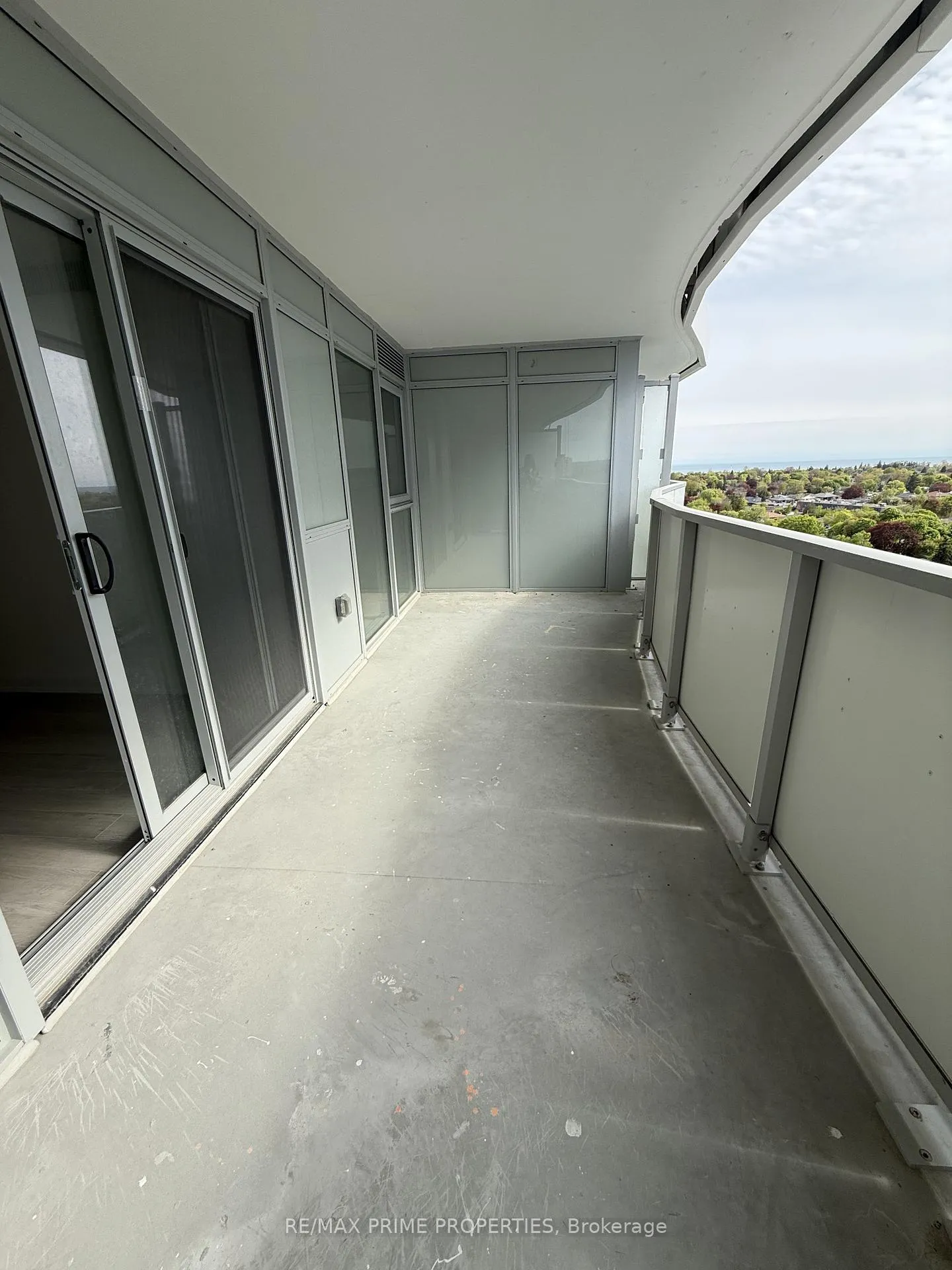 Photo 14 of 1010 Sandy Beach Road, Pickering, Bay Ridges — HOMEH