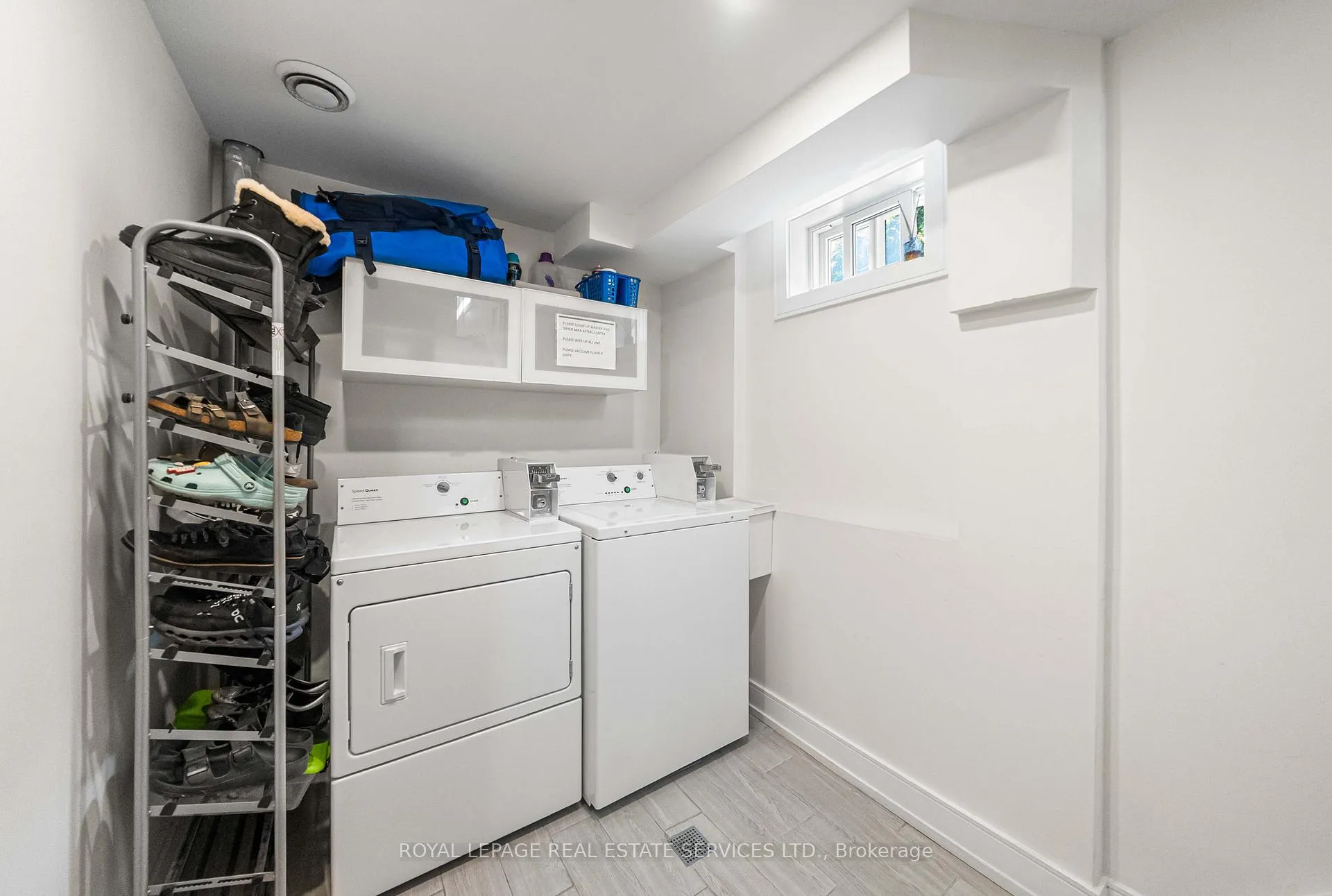 Photo 14 of Unit 2, 50 Arcadian Circle, Etobicoke, Long Branch — HOMEH