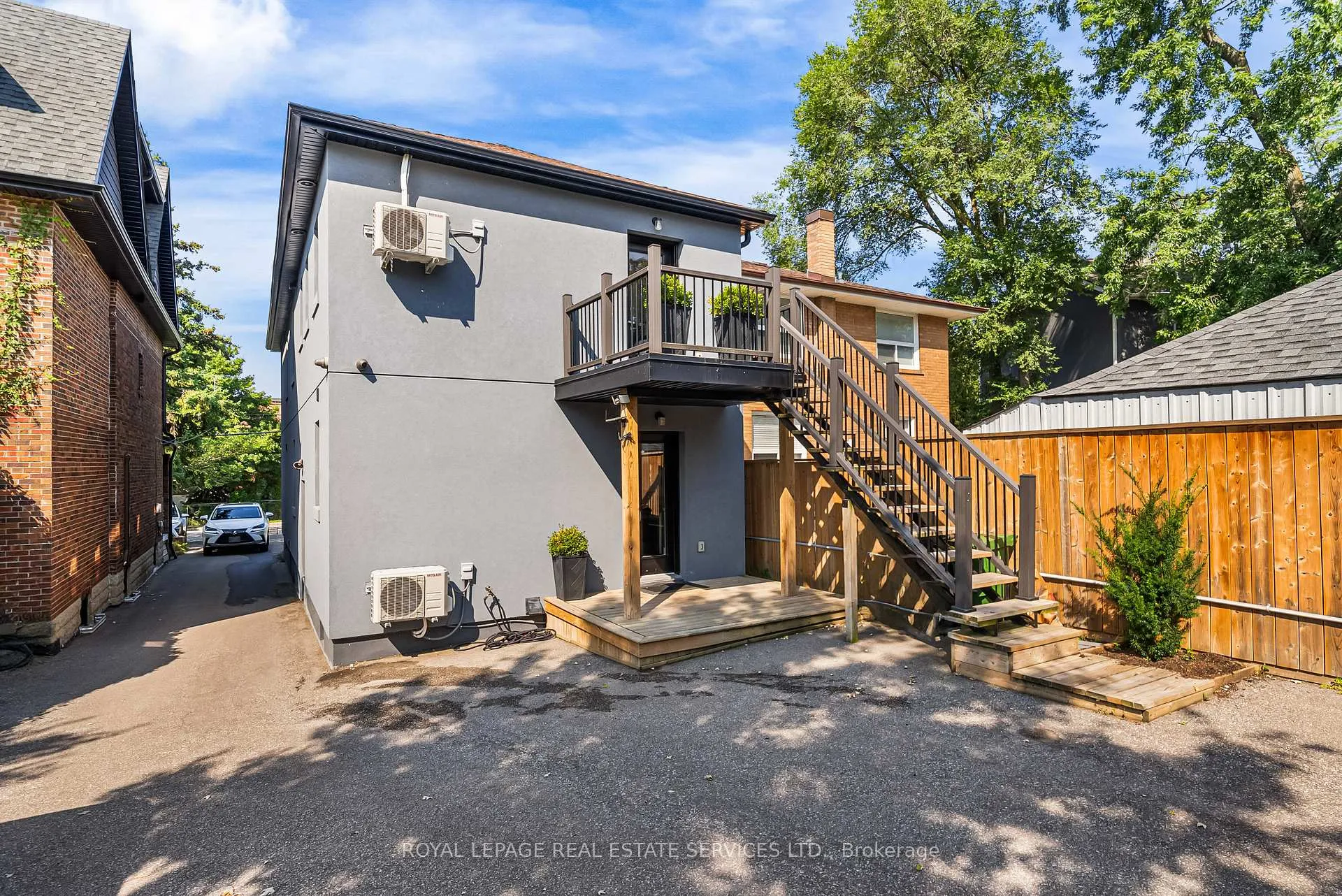 Photo 17 of Unit 2, 50 Arcadian Circle, Etobicoke, Long Branch — HOMEH