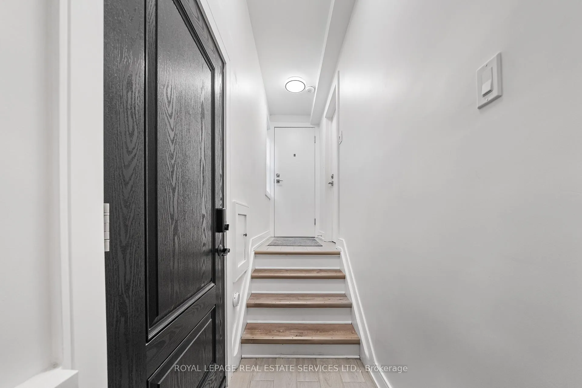 Photo 21 of Unit 2, 50 Arcadian Circle, Etobicoke, Long Branch — HOMEH