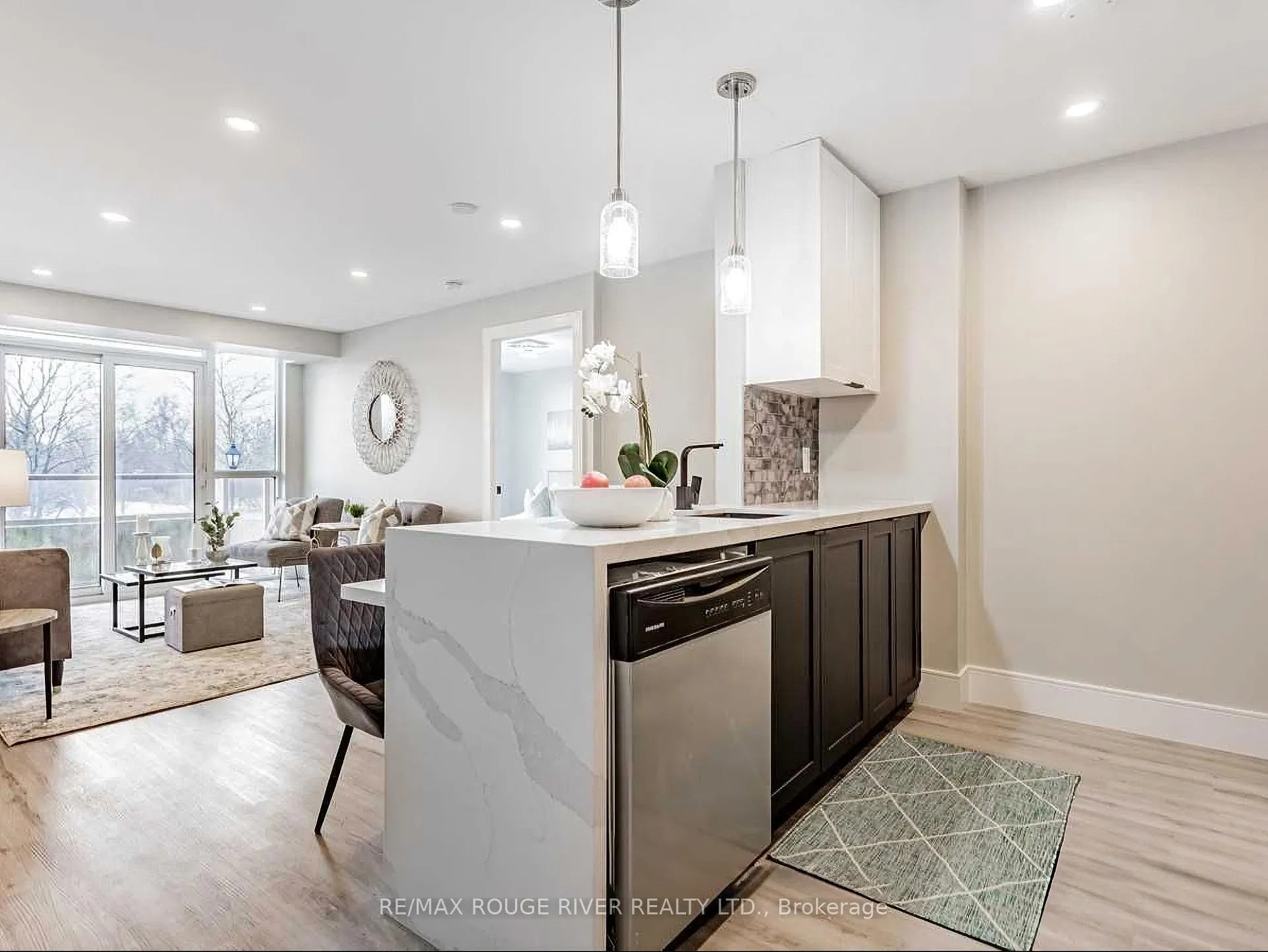 Photo 3 of Unit 262, 1200 The Esplanade N, Pickering, Town Centre — HOMEH