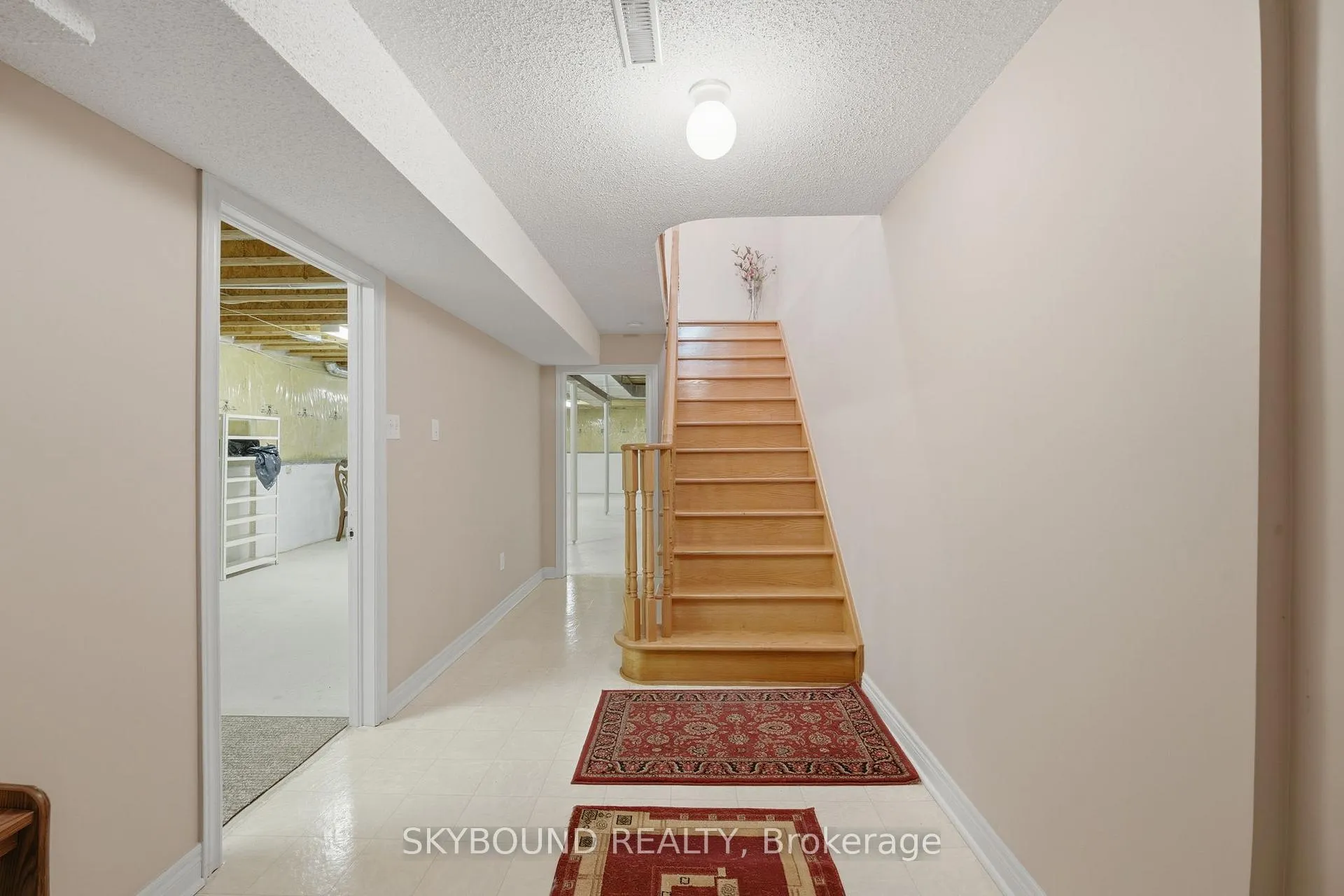 Photo 17 of 46 Tavio Way, Vaughan, Sonoma Heights — HOMEH