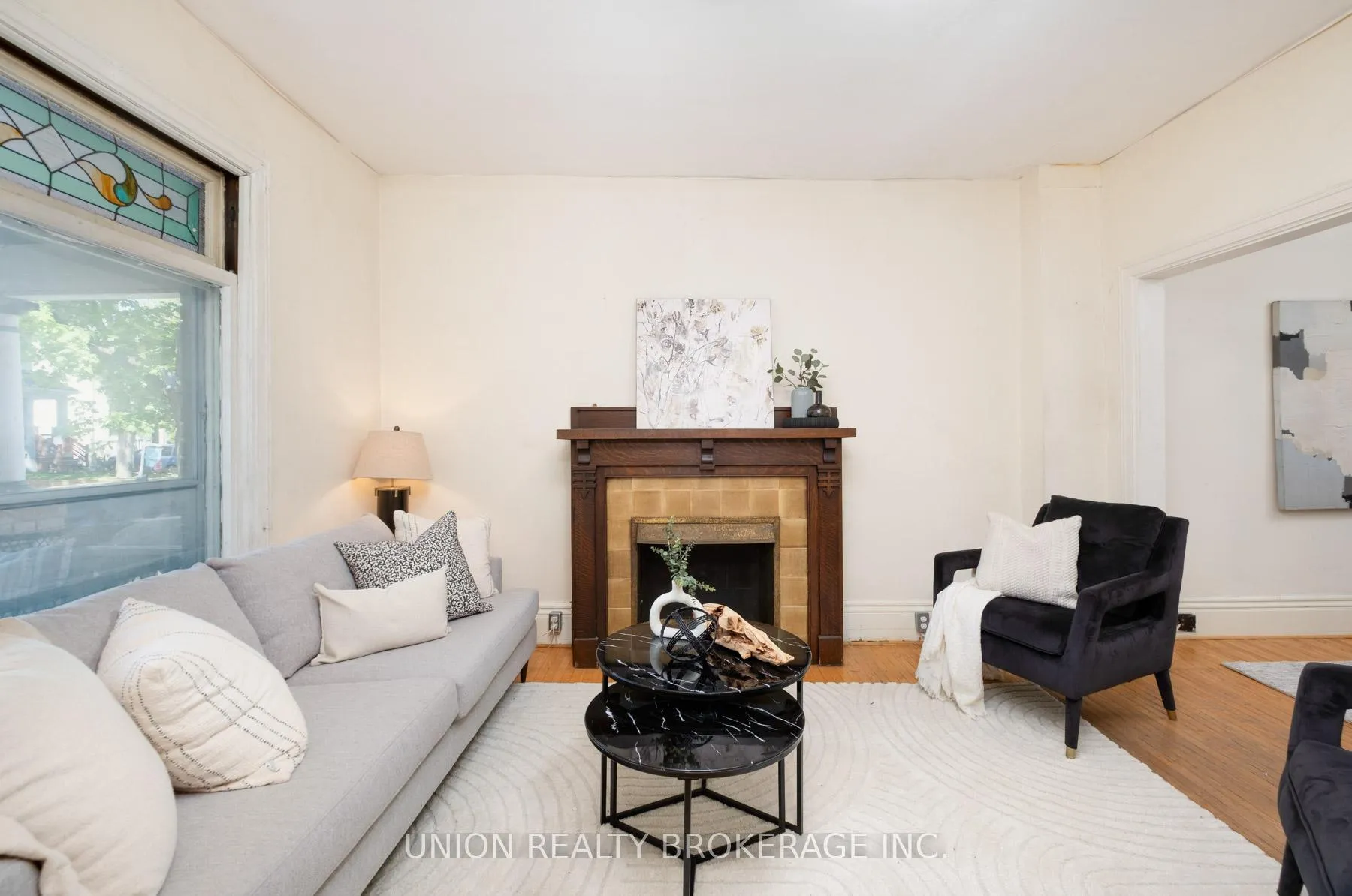 Photo 3 of 75 Redwood Avenue, Toronto, Greenwood-Coxwell — HOMEH