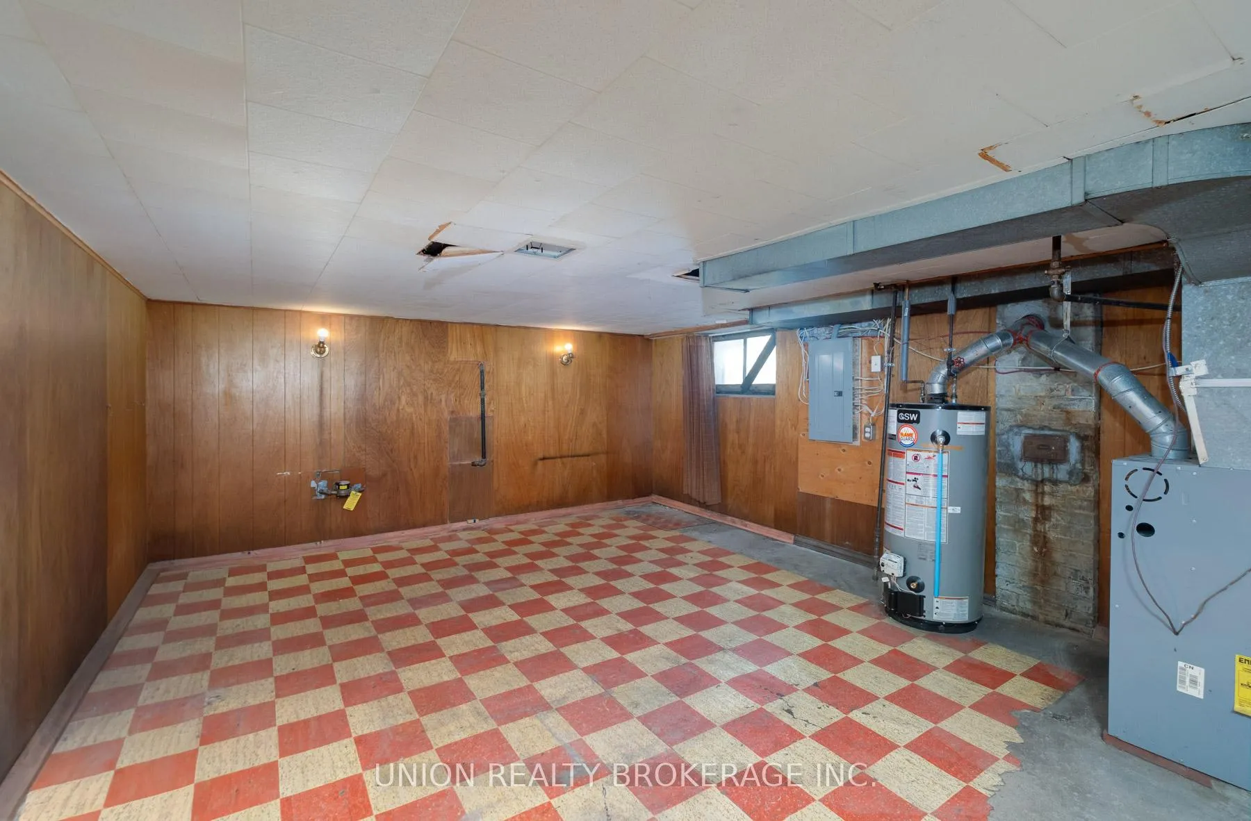 Photo 17 of 75 Redwood Avenue, Toronto, Greenwood-Coxwell — HOMEH